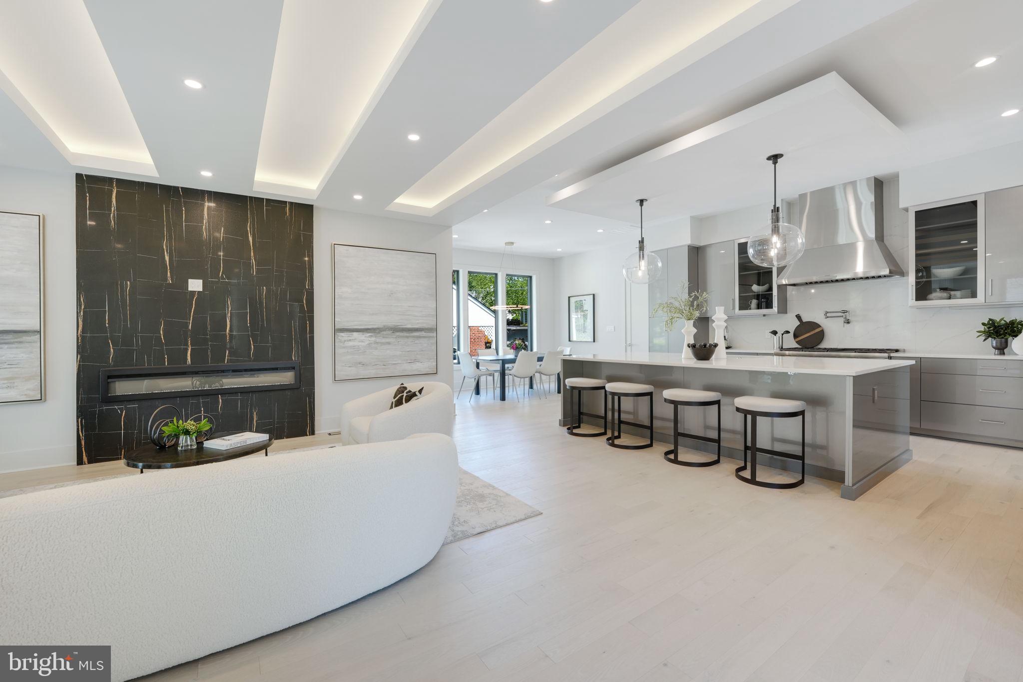 MINOR HILL - Residential