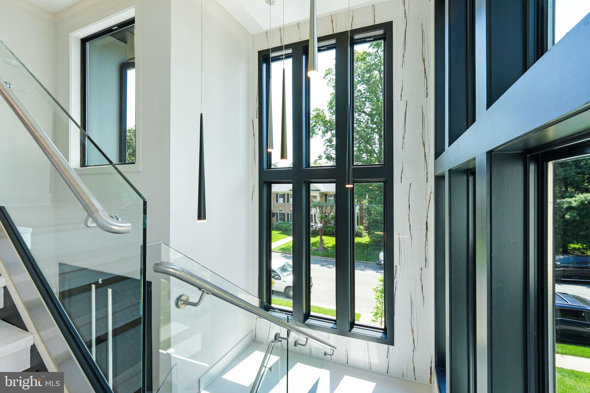 MINOR HILL - Residential