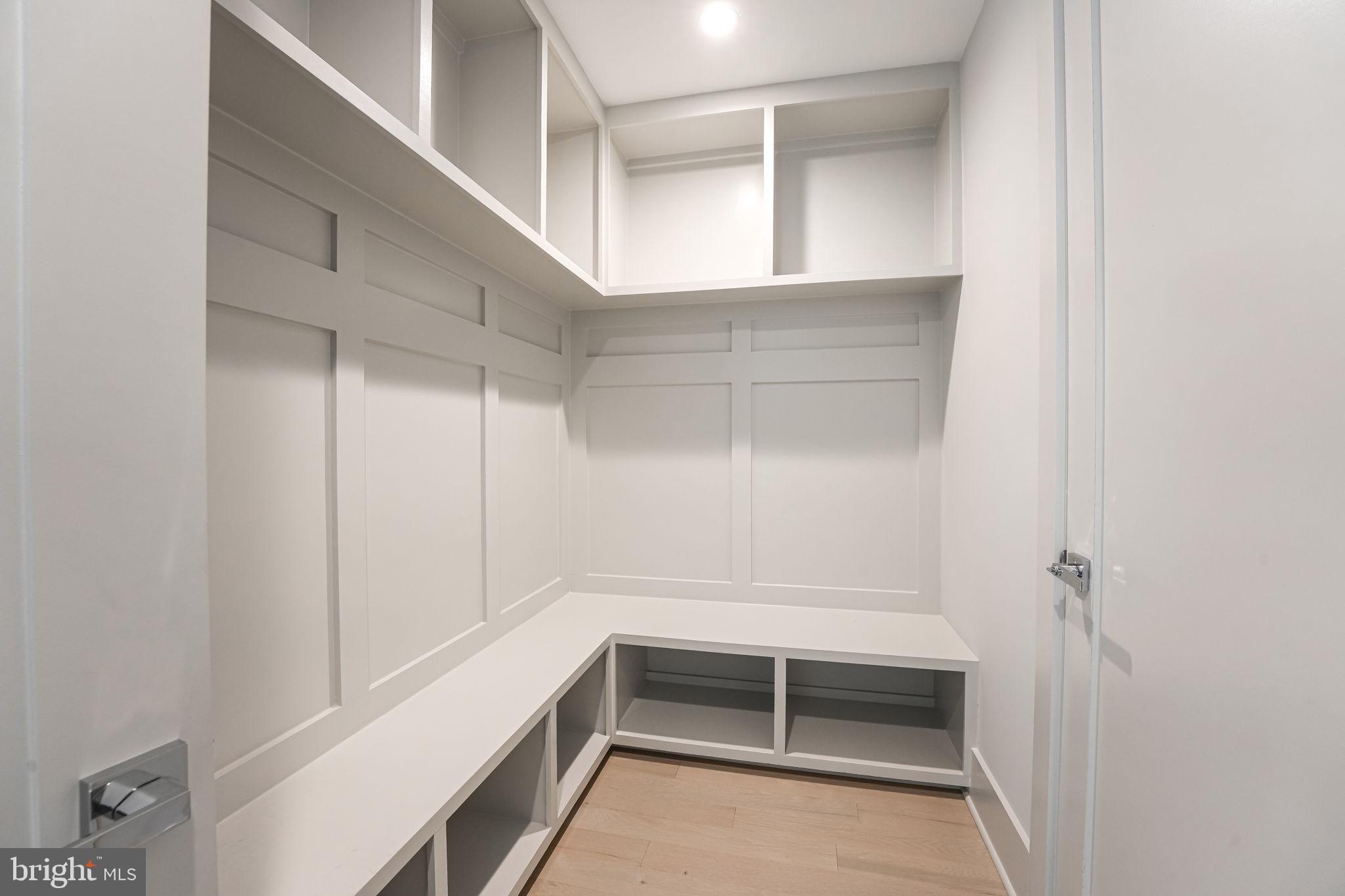 MINOR HILL - Residential