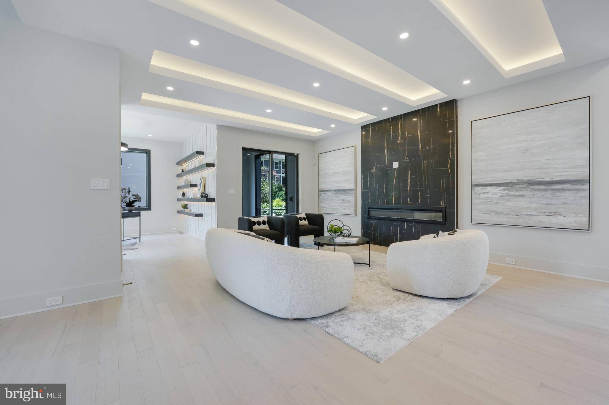 MINOR HILL - Residential