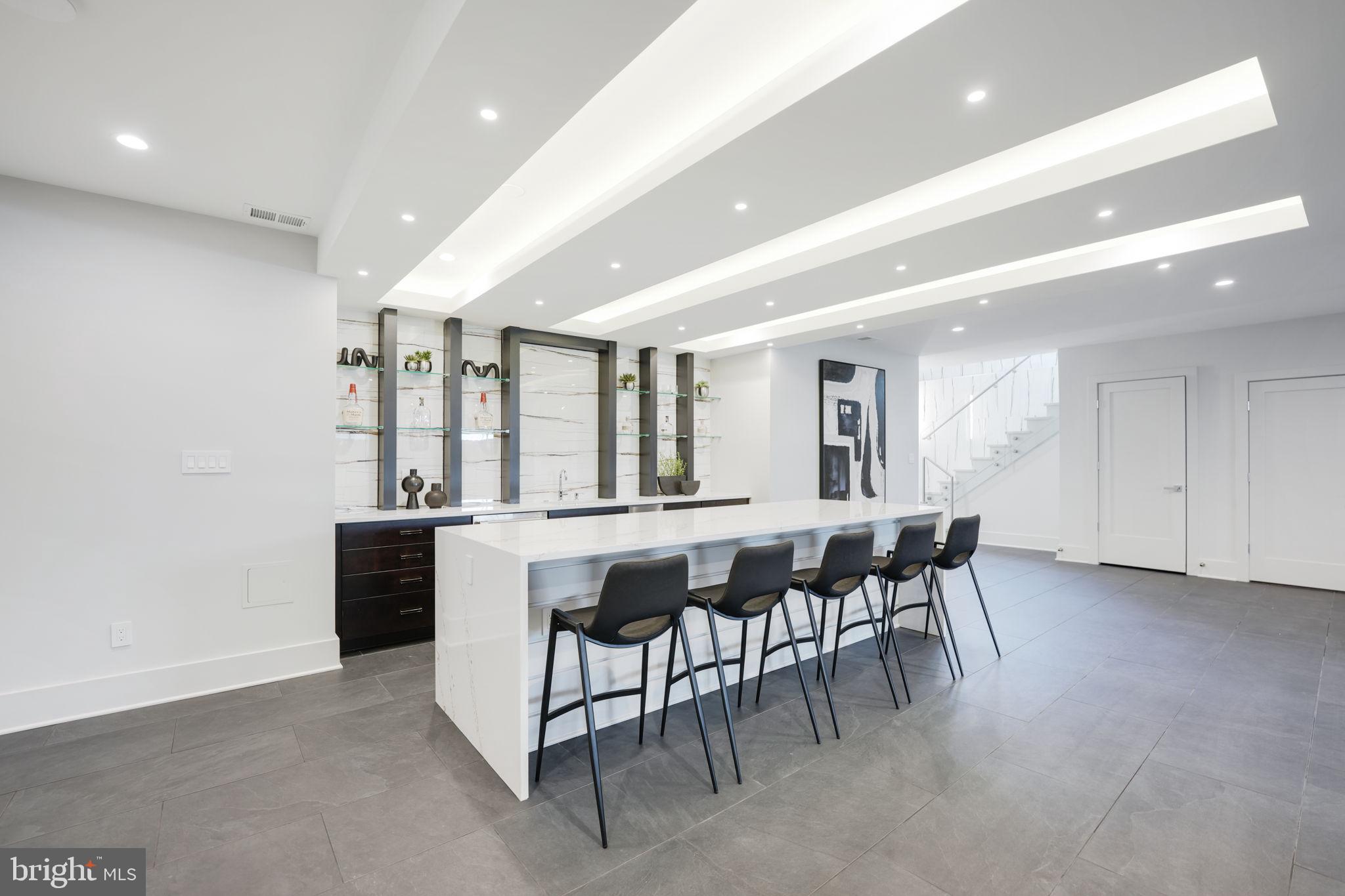 MINOR HILL - Residential