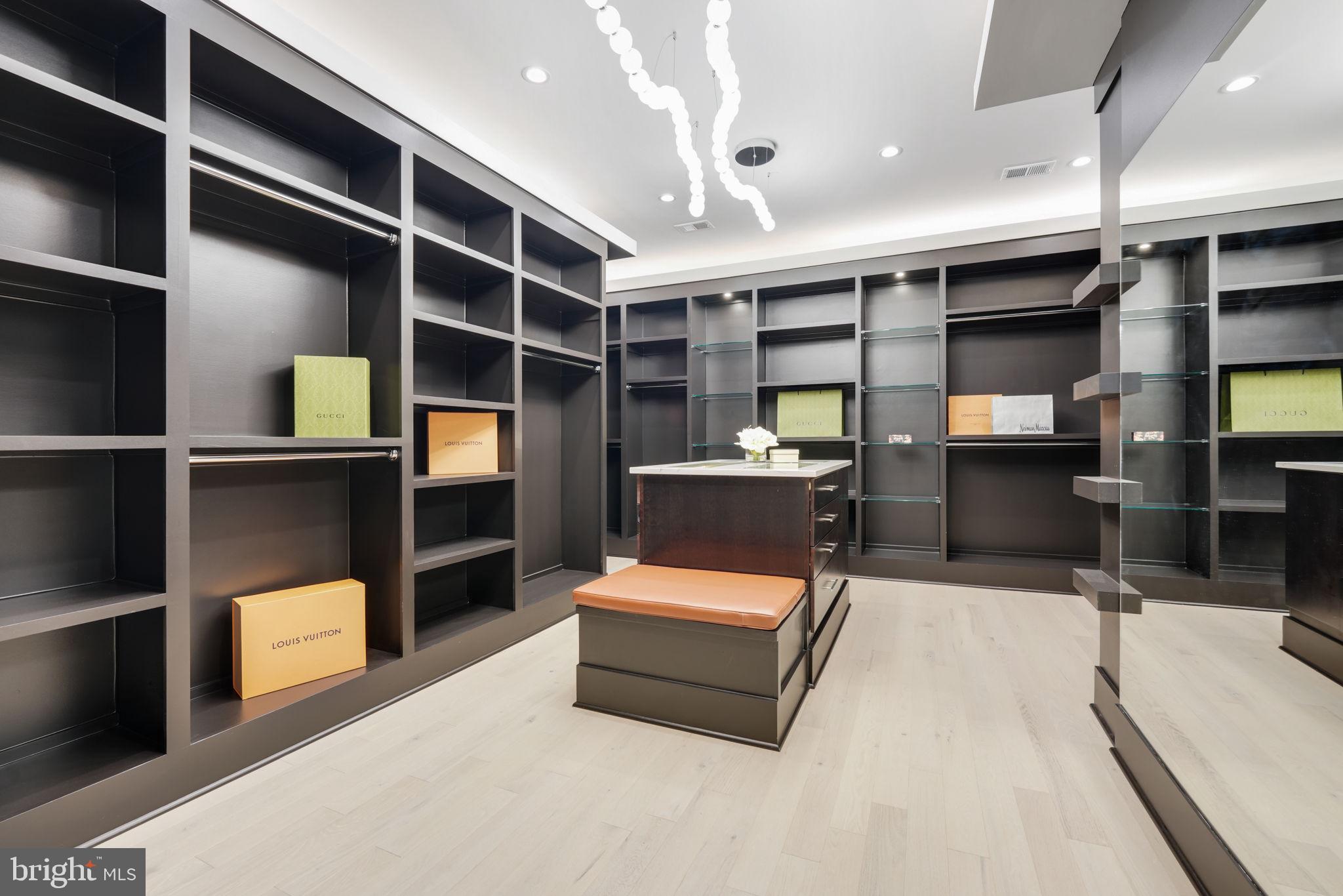 MINOR HILL - Residential