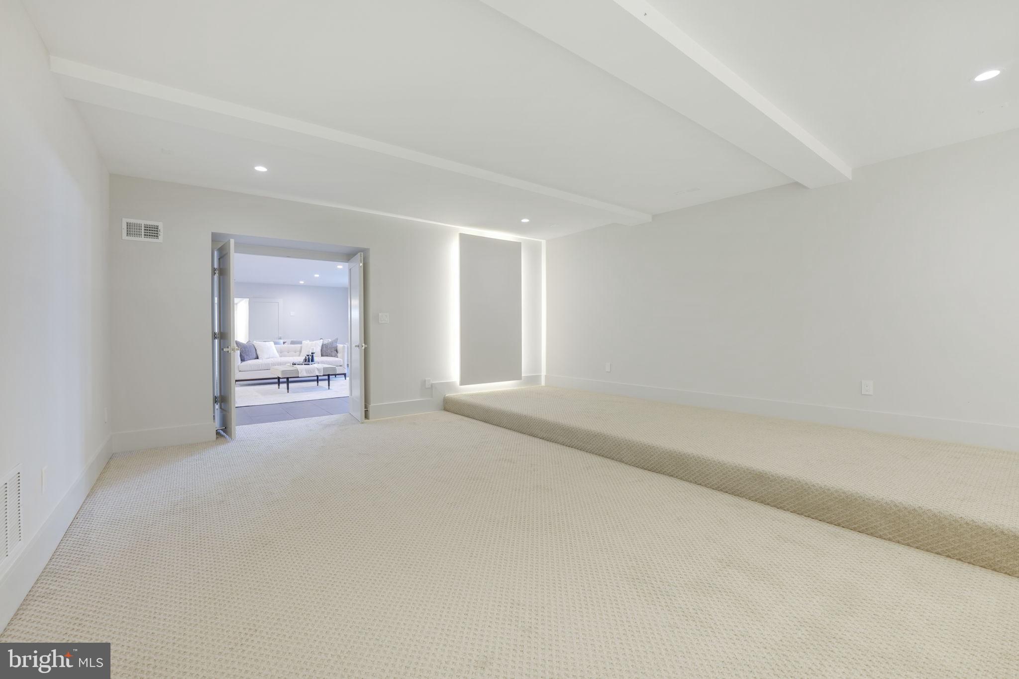 MINOR HILL - Residential