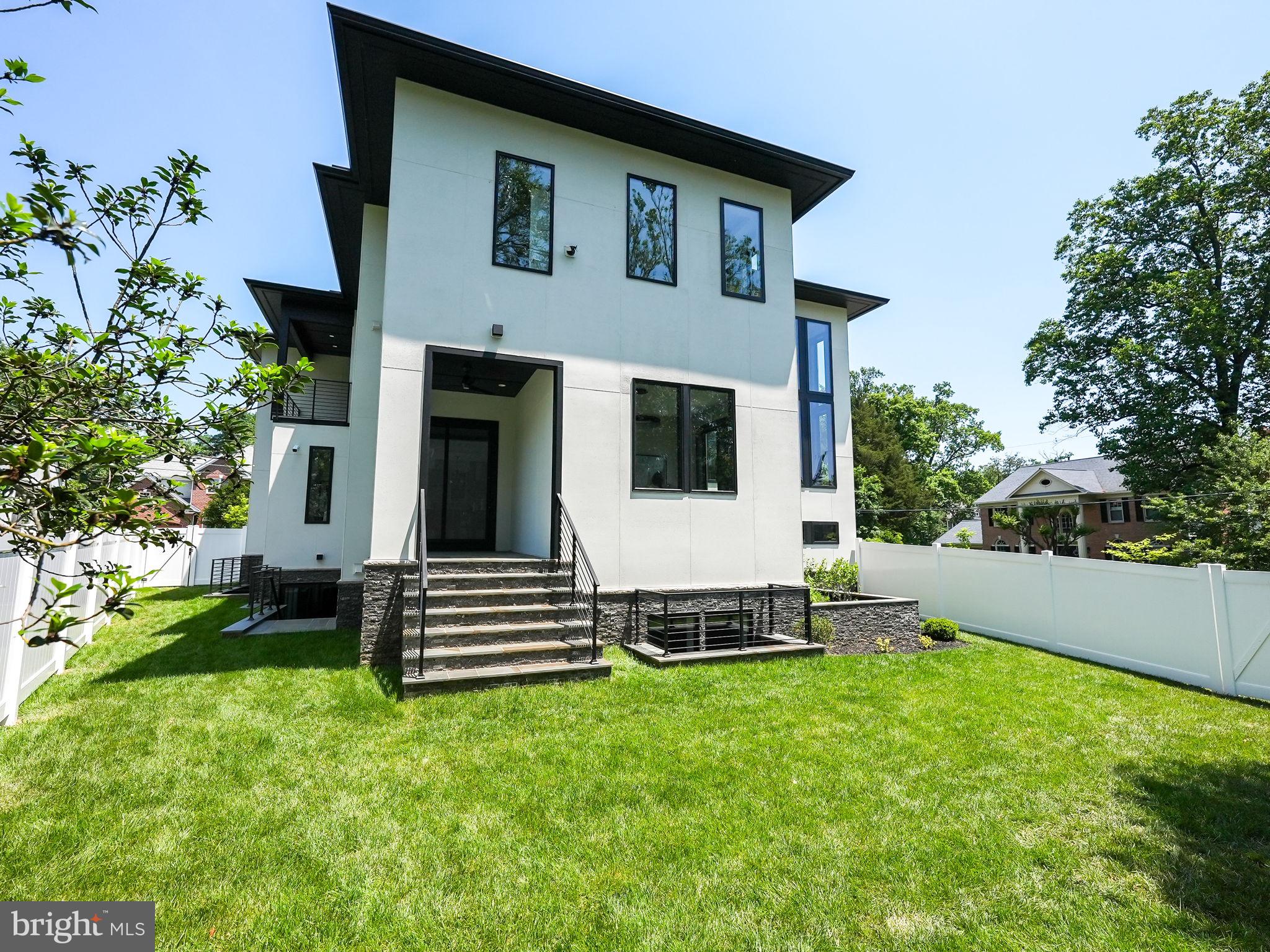 MINOR HILL - Residential