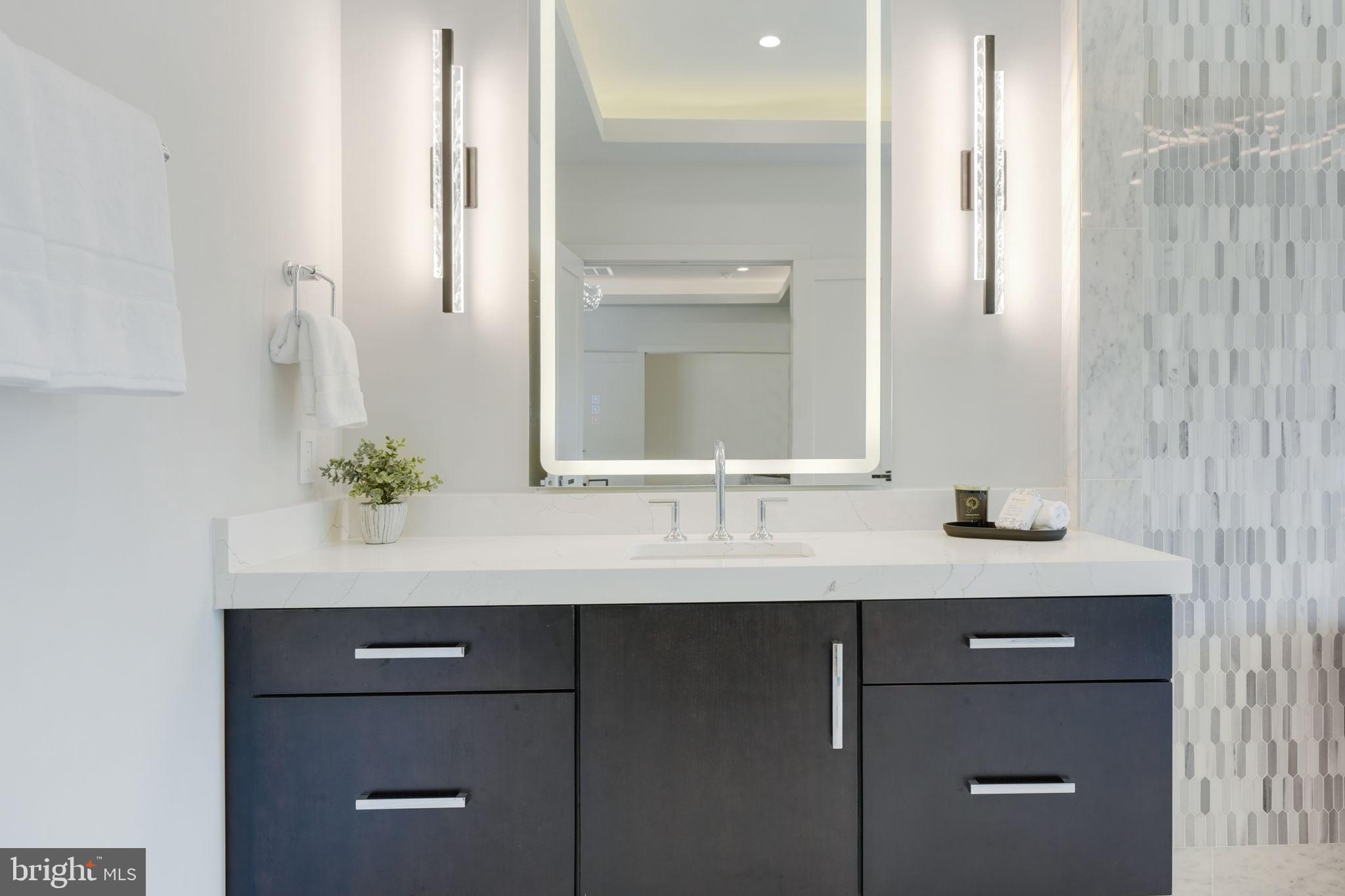 MINOR HILL - Residential