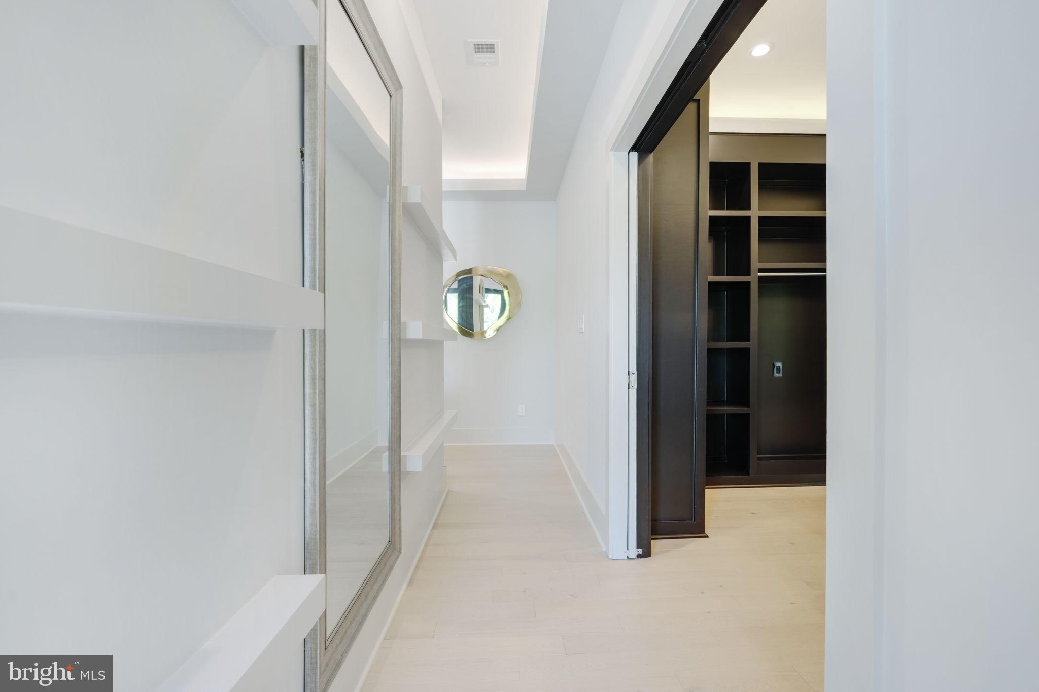 MINOR HILL - Residential