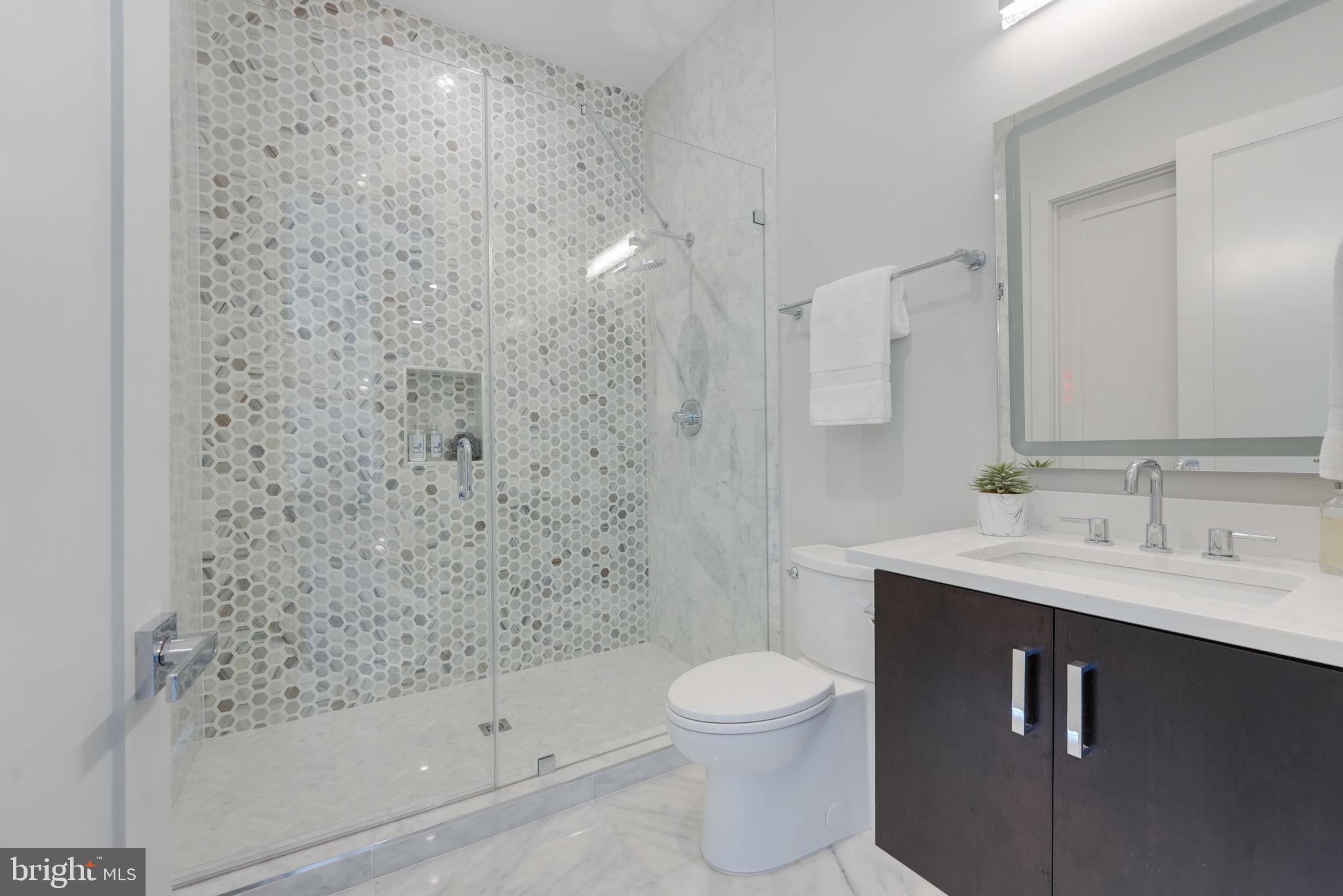 MINOR HILL - Residential