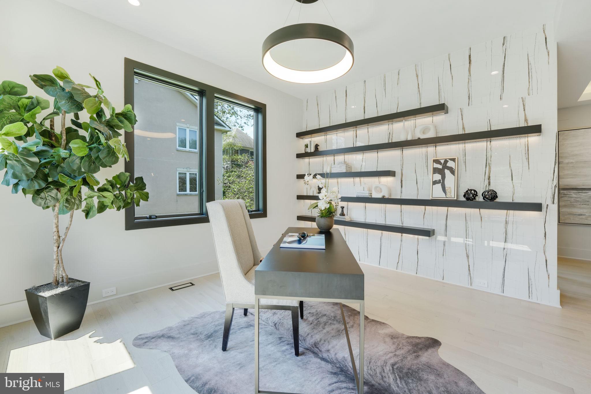 MINOR HILL - Residential