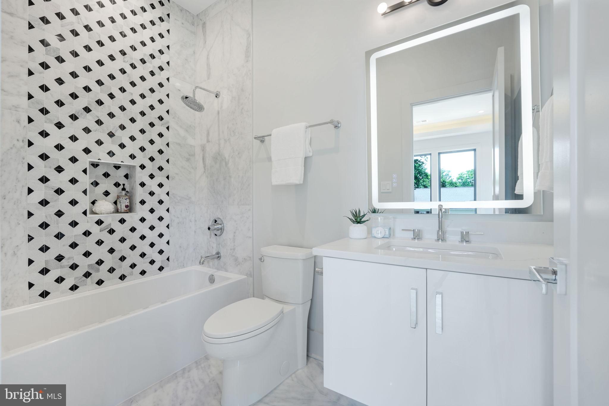 MINOR HILL - Residential