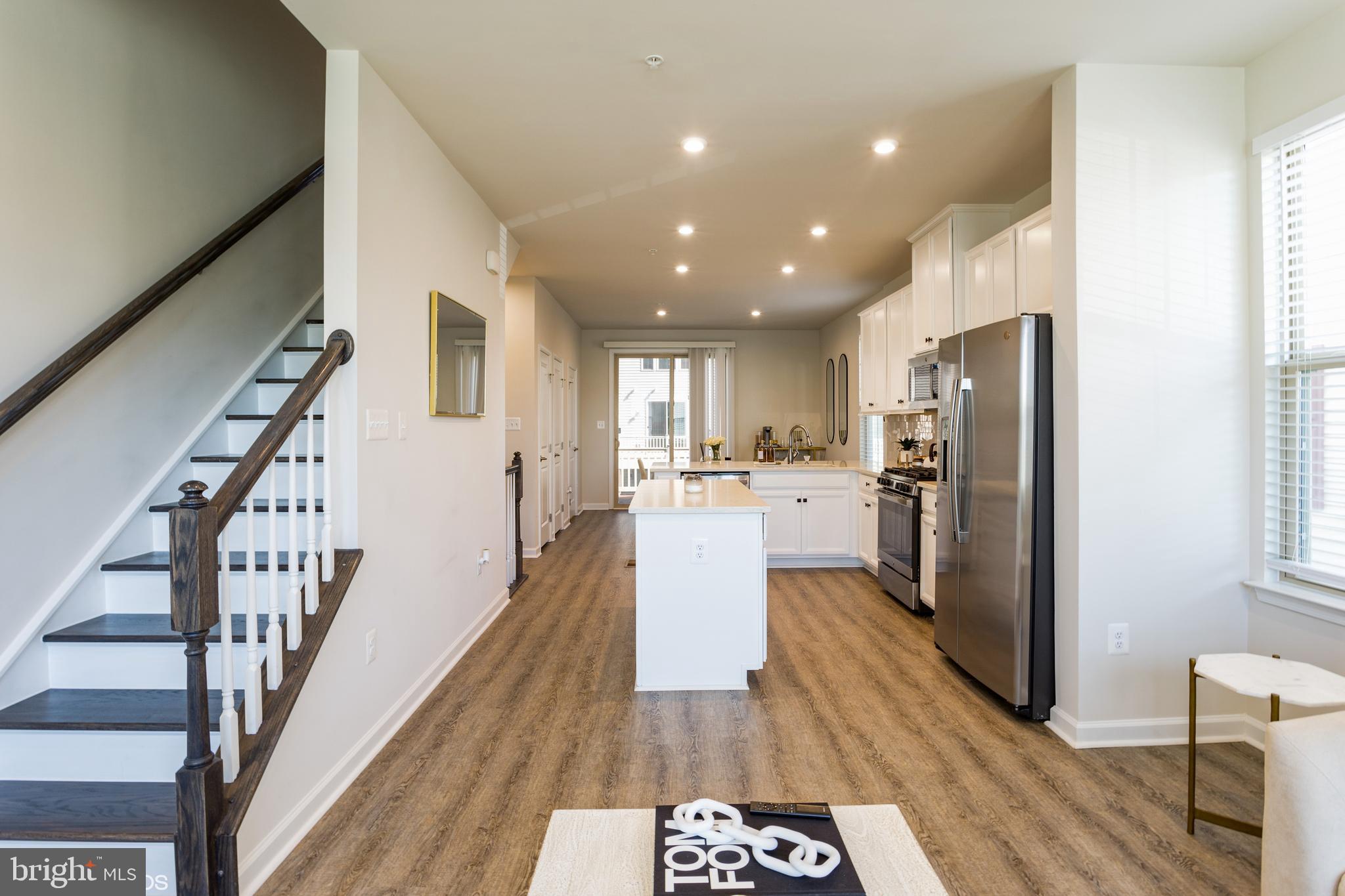 PARKSIDE - Residential Lease