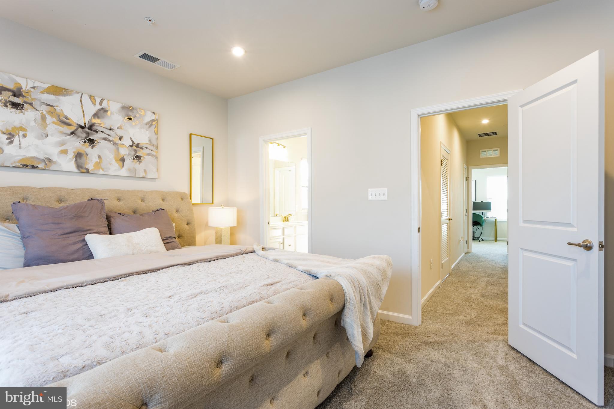 PARKSIDE - Residential Lease