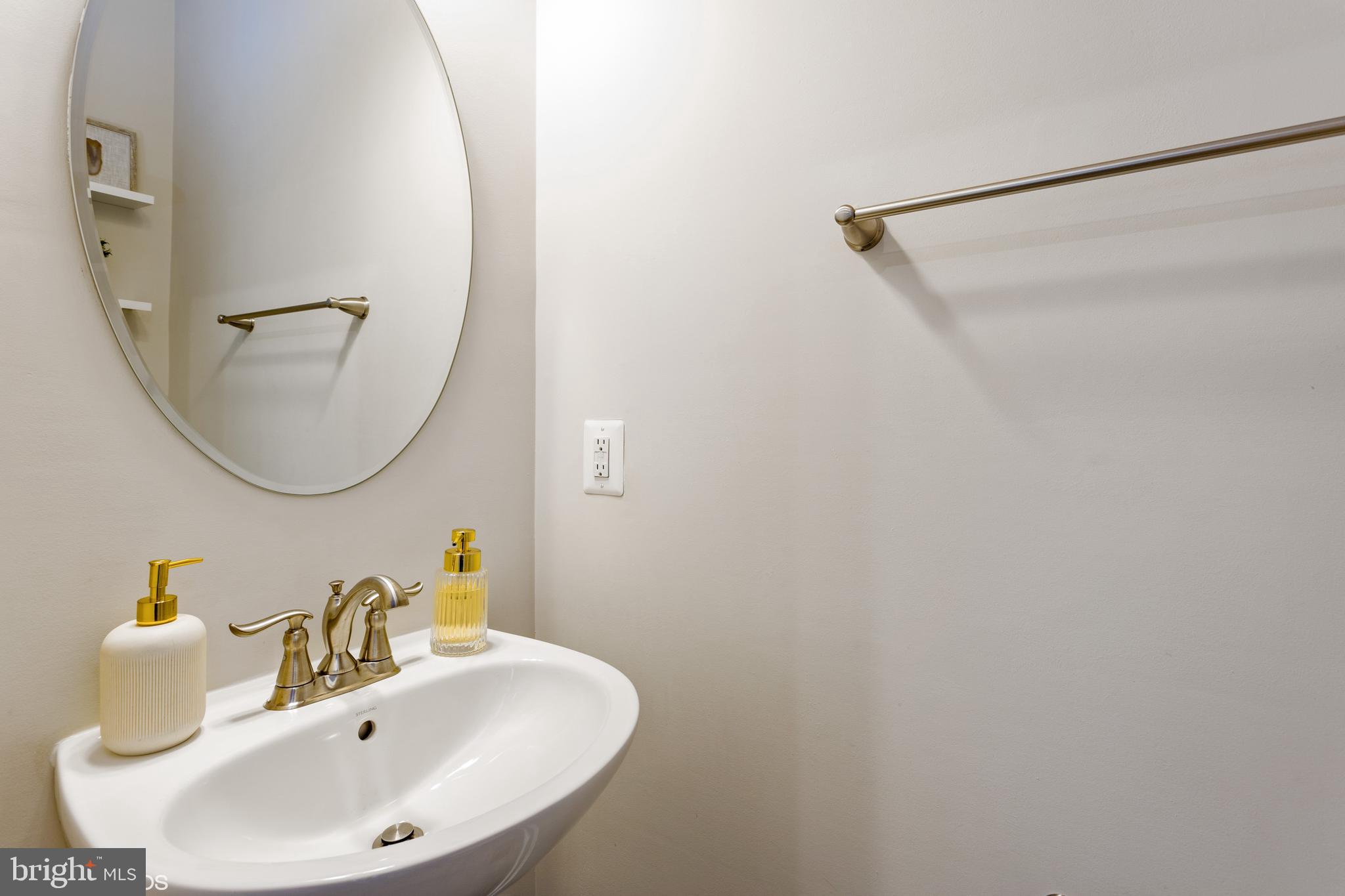 PARKSIDE - Residential Lease