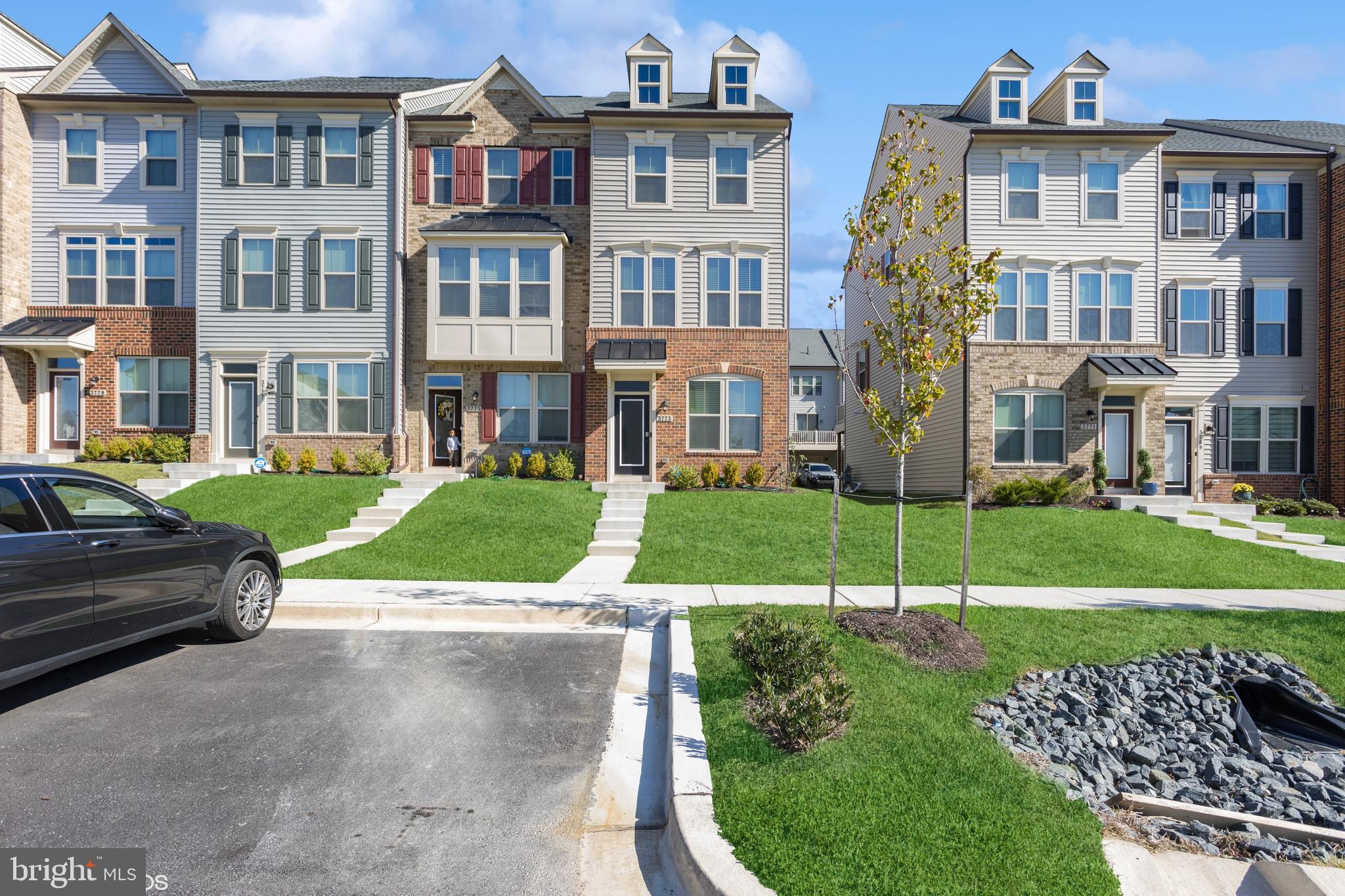 PARKSIDE - Residential Lease