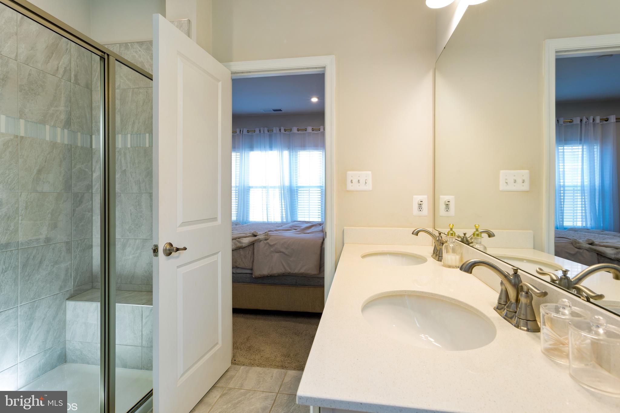 PARKSIDE - Residential Lease