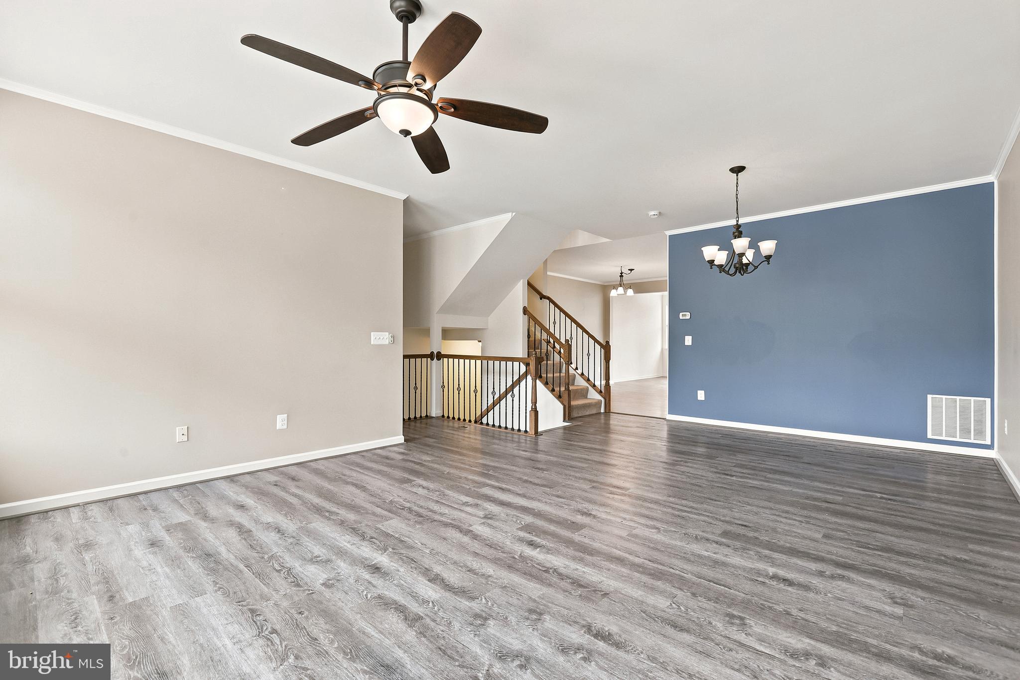 8 SHEPHERDS HOOK WAY