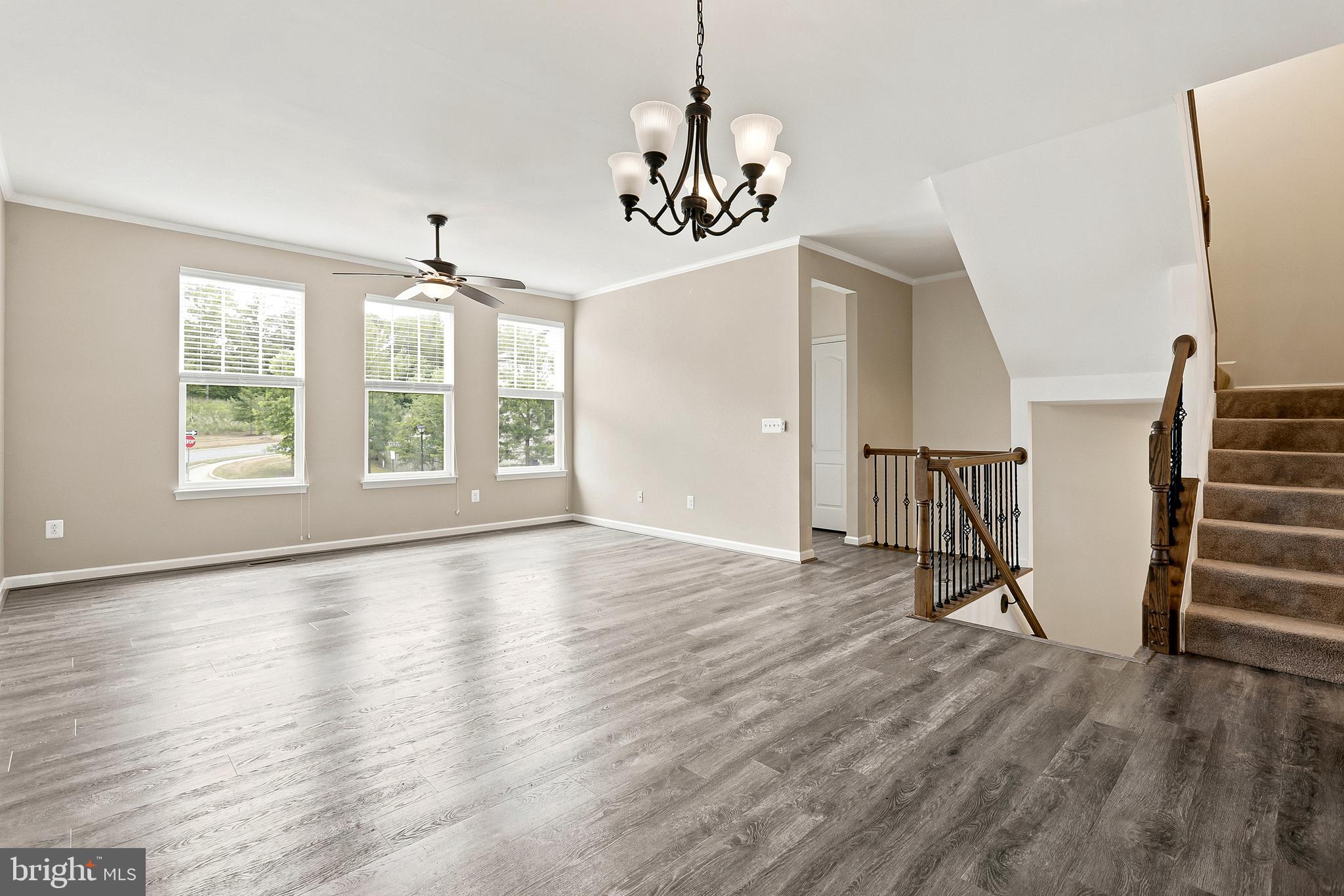 8 SHEPHERDS HOOK WAY