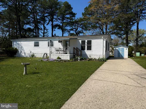 17 Susan Drive, Barnegat, NJ MLS: NJOC2041628