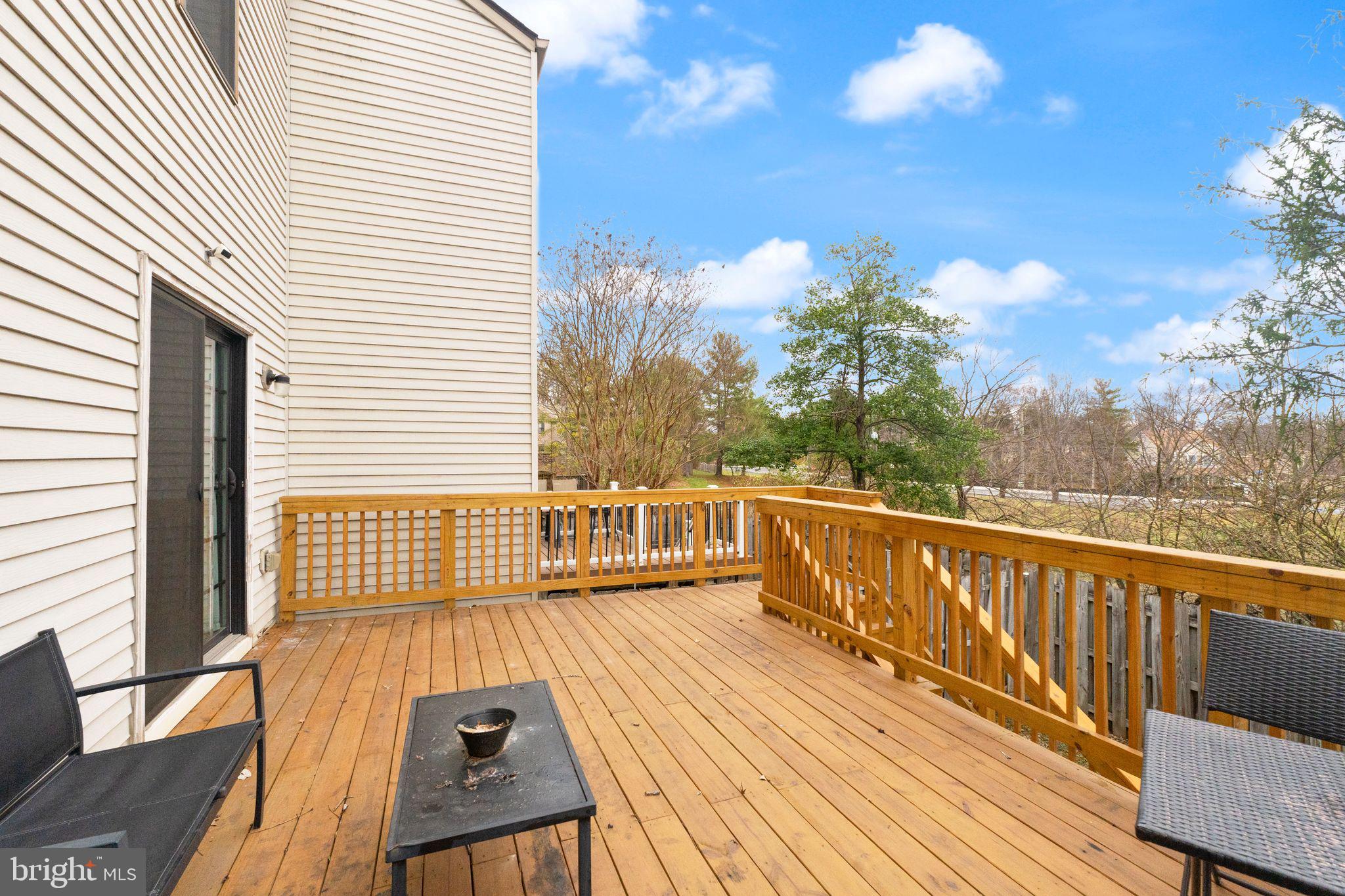 COUNTRYSIDE - Residential