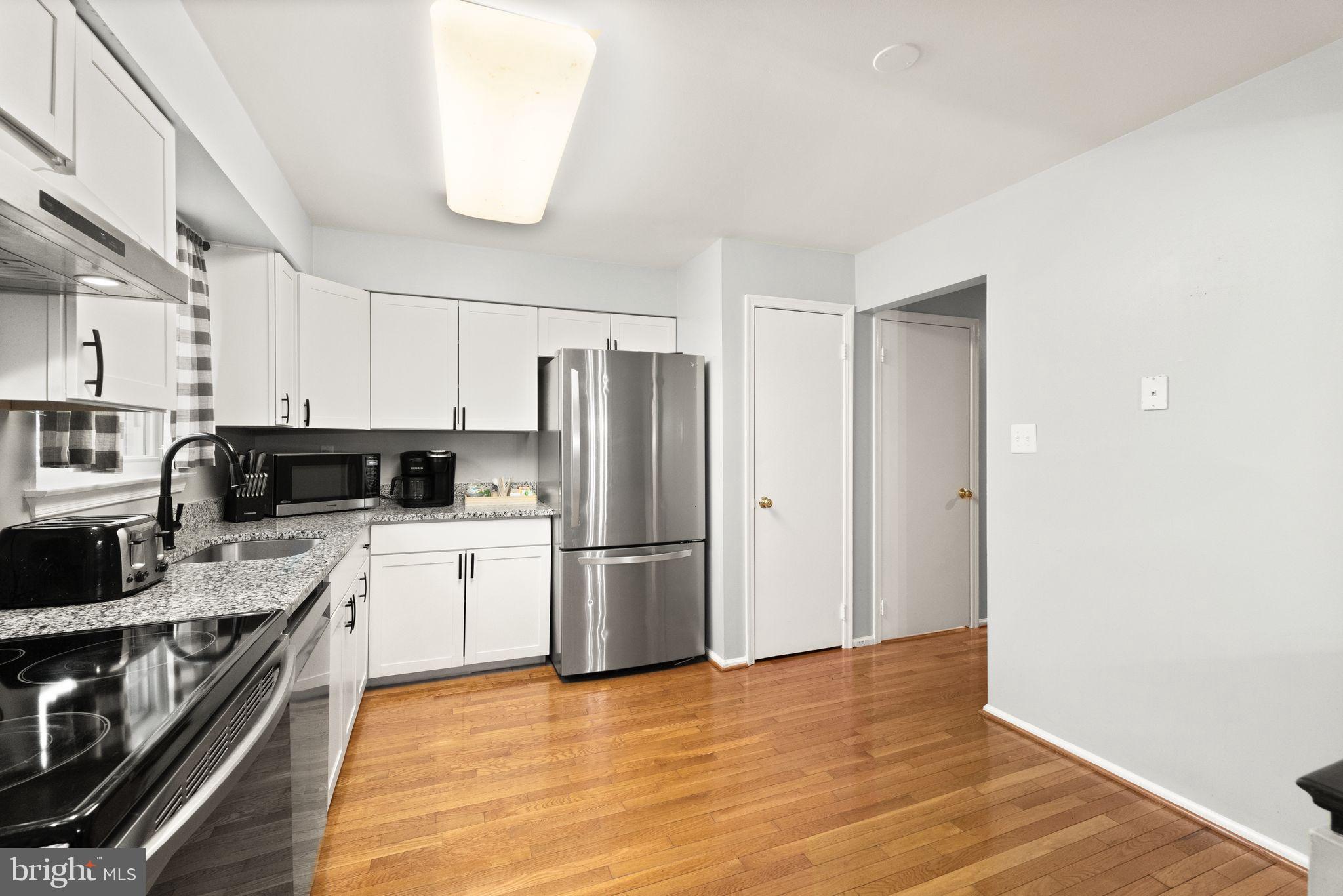 COUNTRYSIDE - Residential