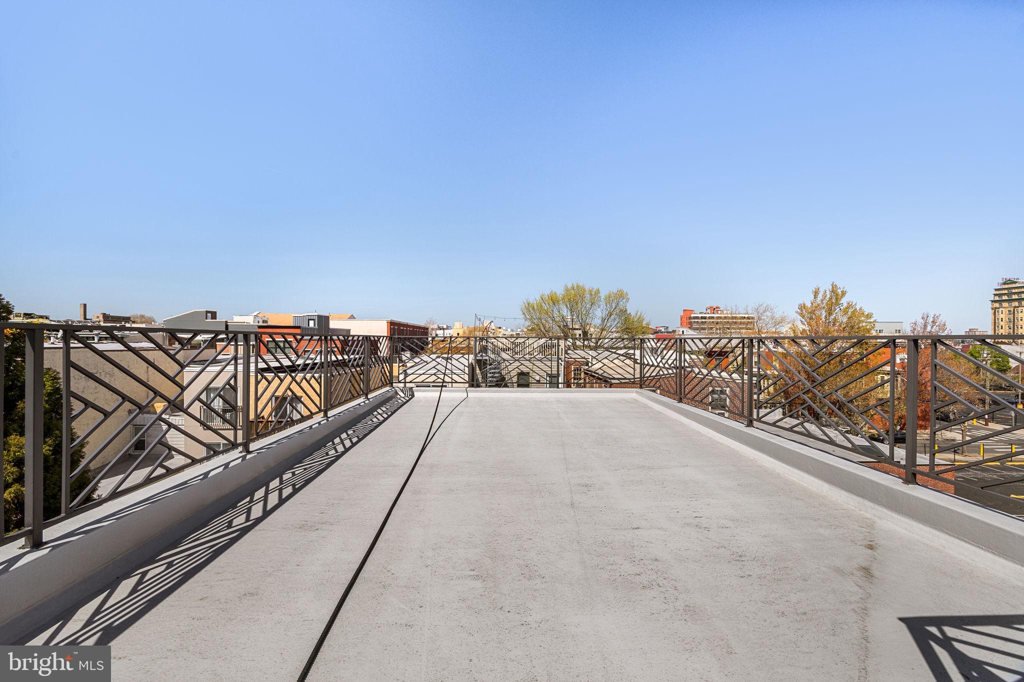FAIRMOUNT - Residential