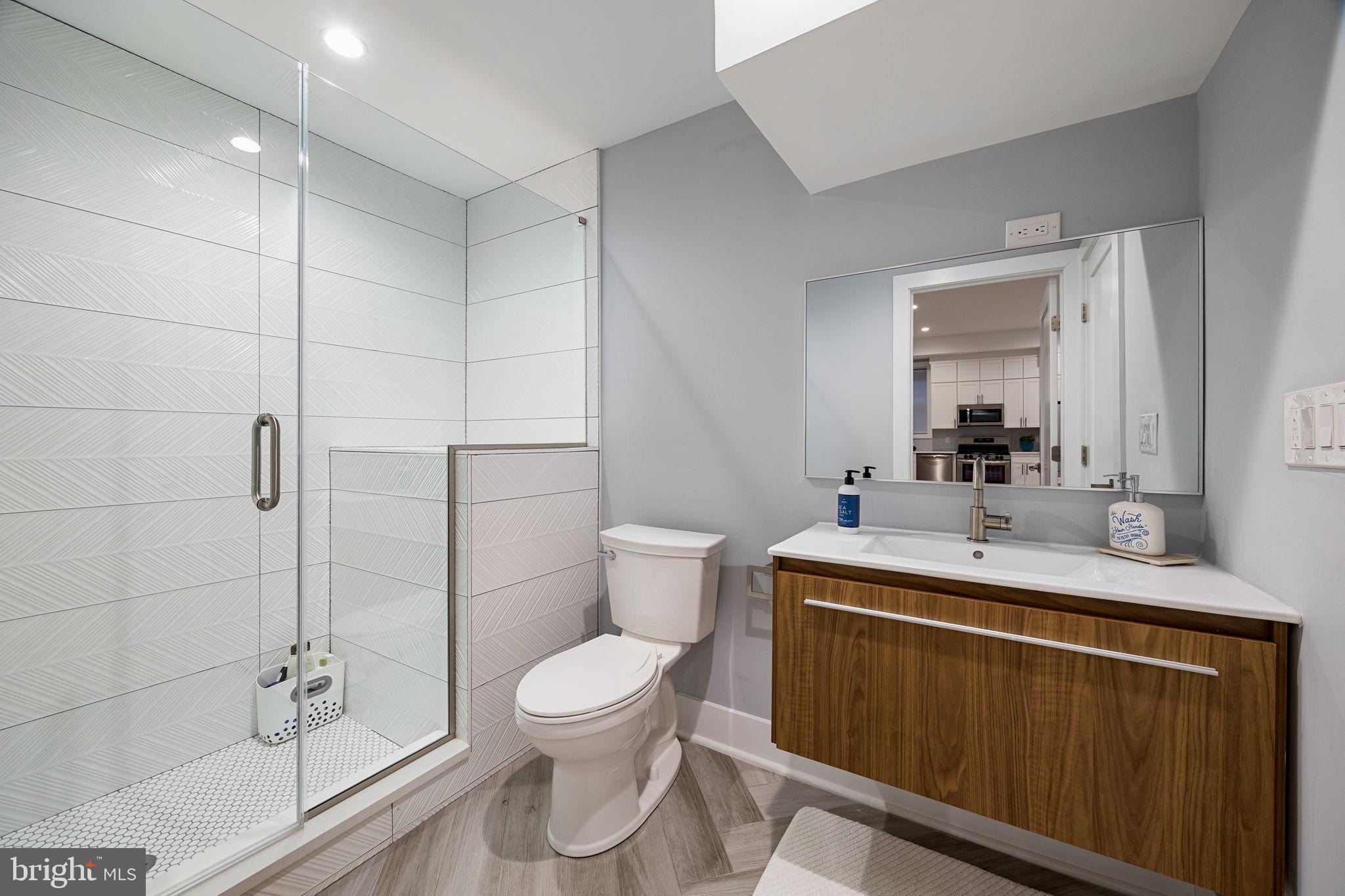 FAIRMOUNT - Residential