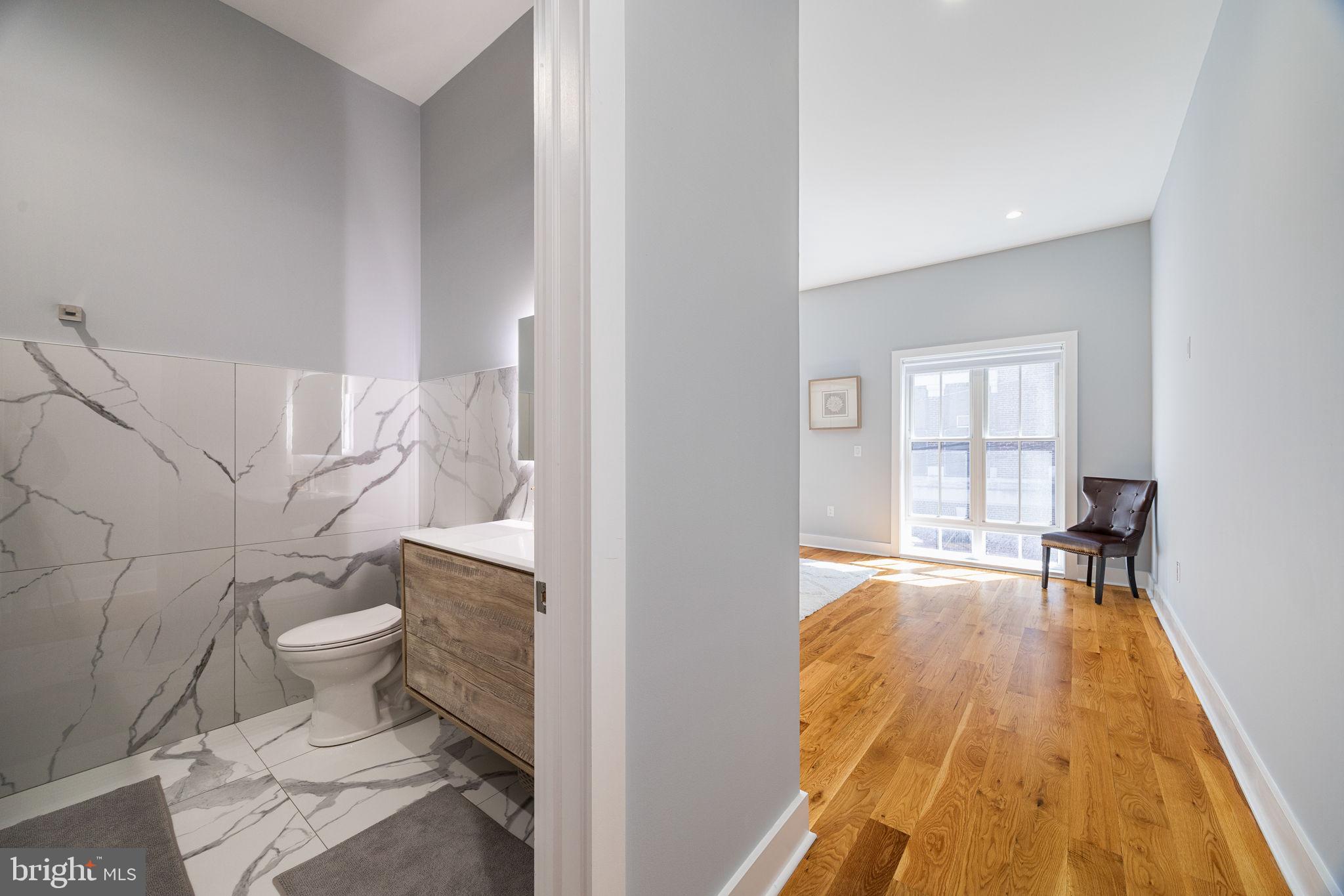 FAIRMOUNT - Residential