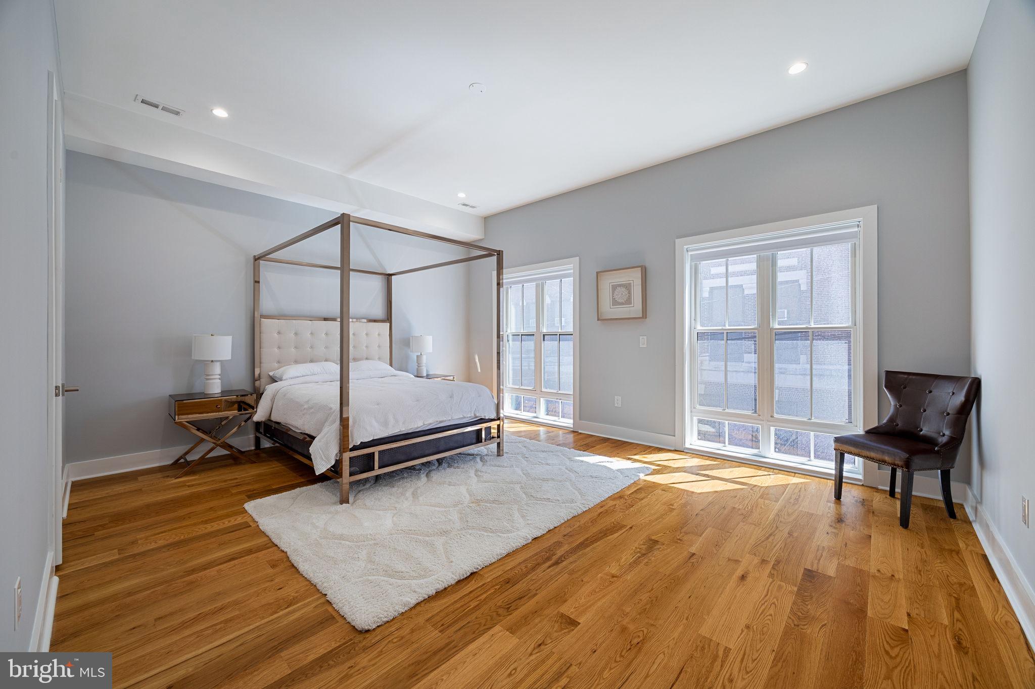 FAIRMOUNT - Residential