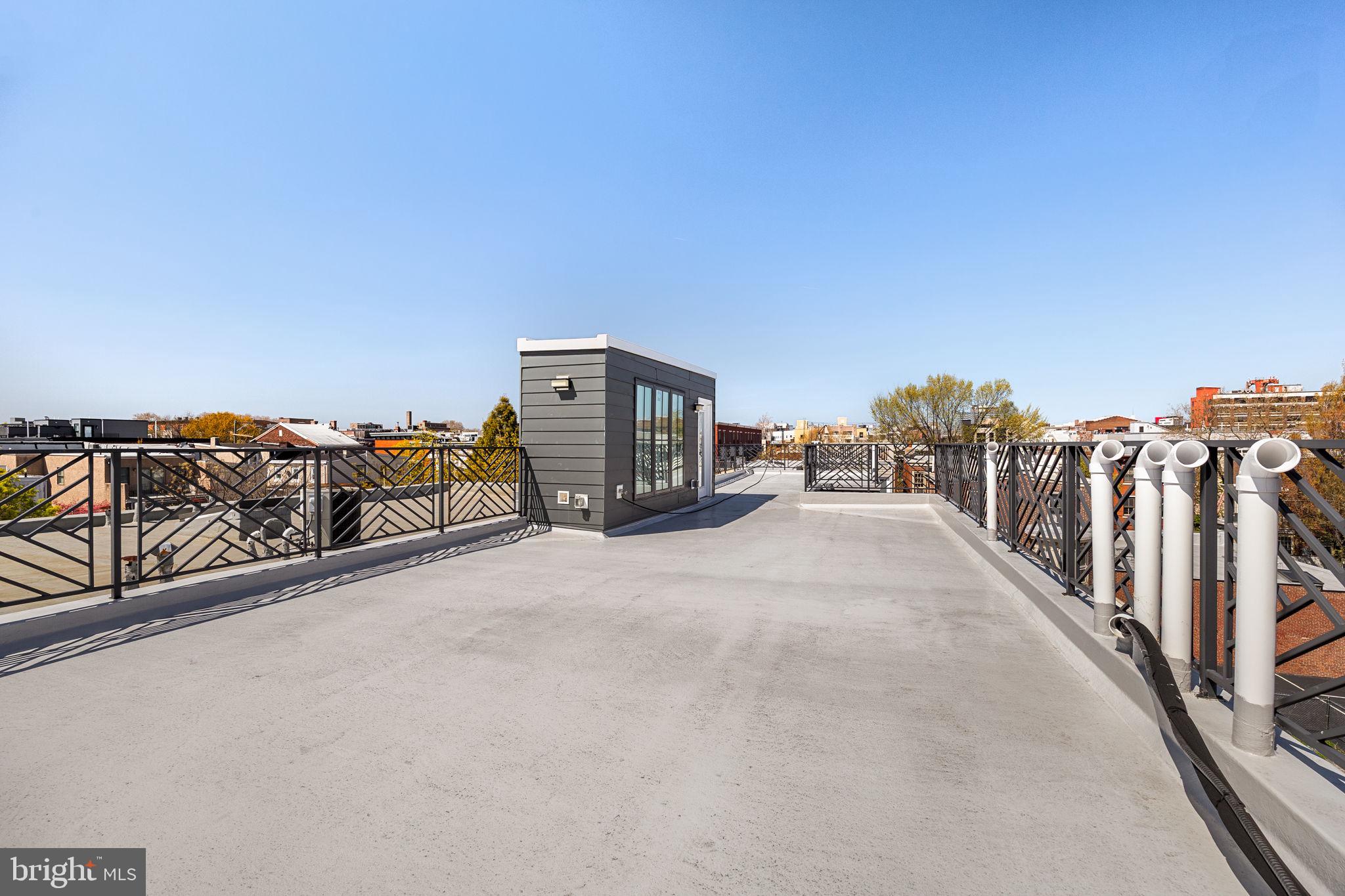 FAIRMOUNT - Residential