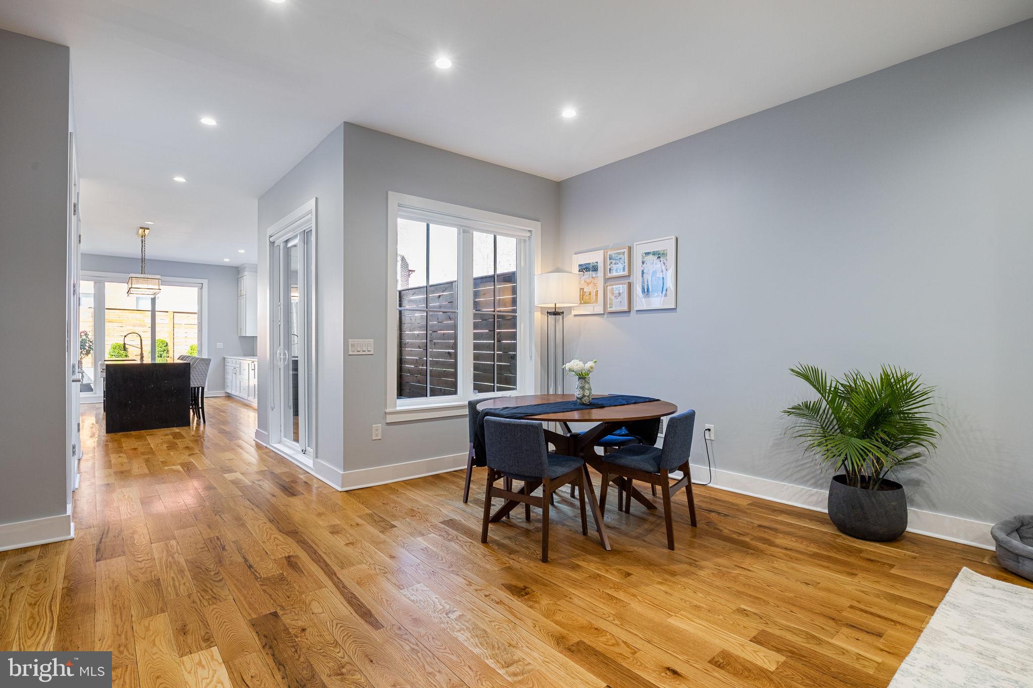 FAIRMOUNT - Residential