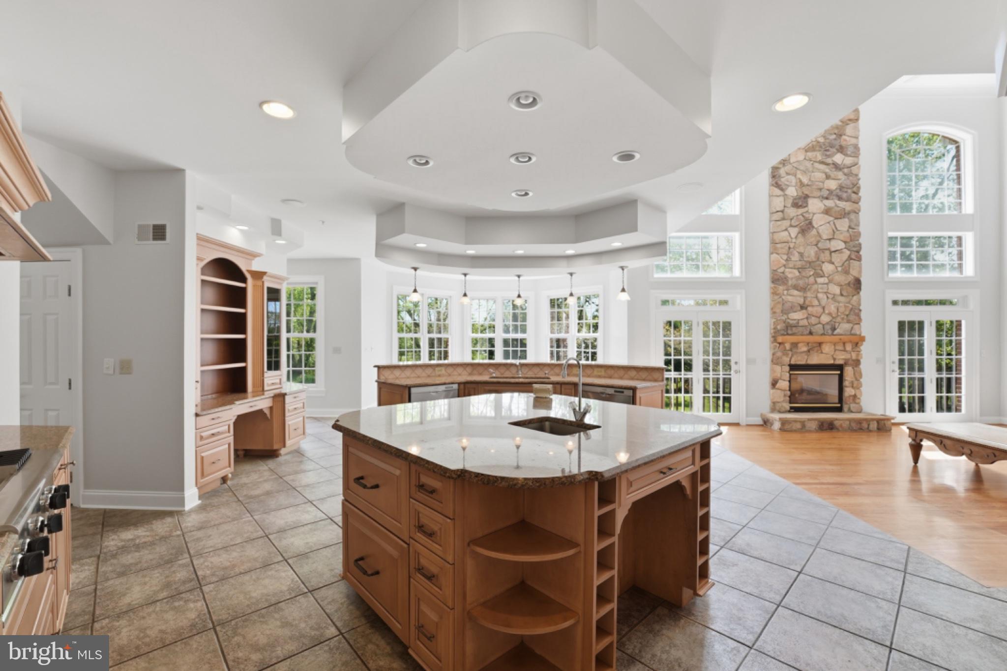 WOODMORE - Residential