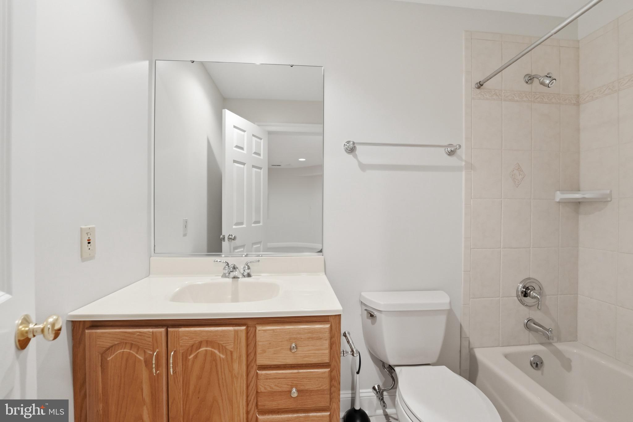 WOODMORE - Residential