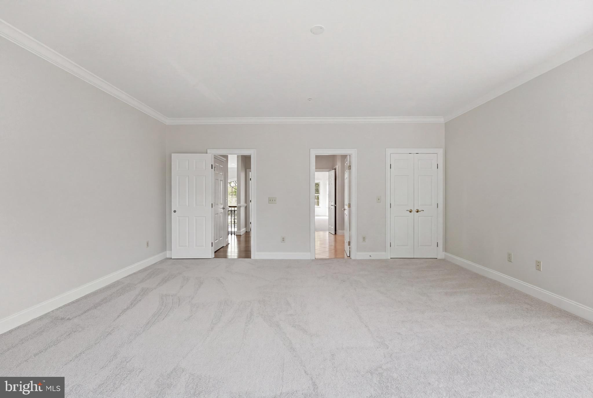 WOODMORE - Residential