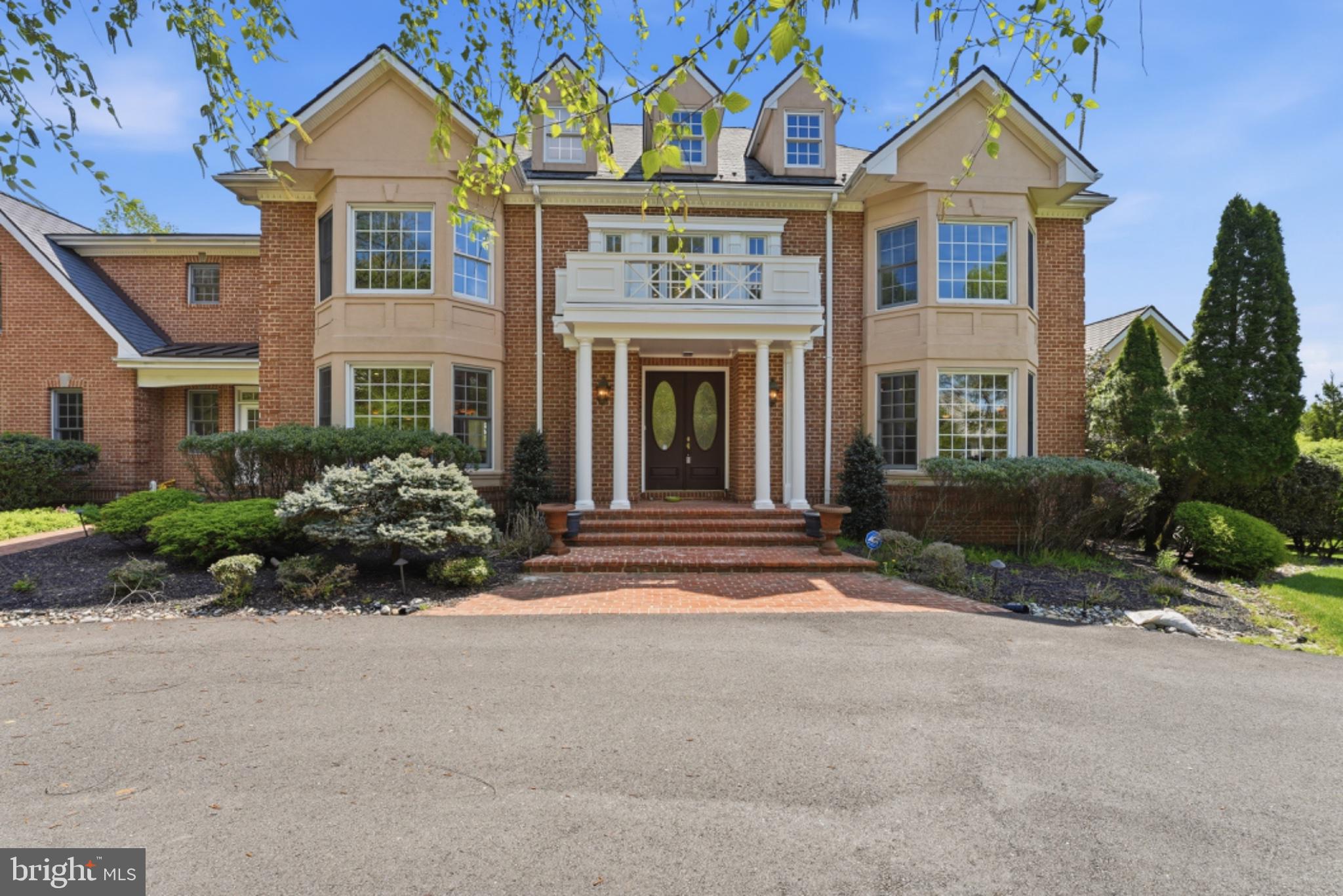 WOODMORE - Residential