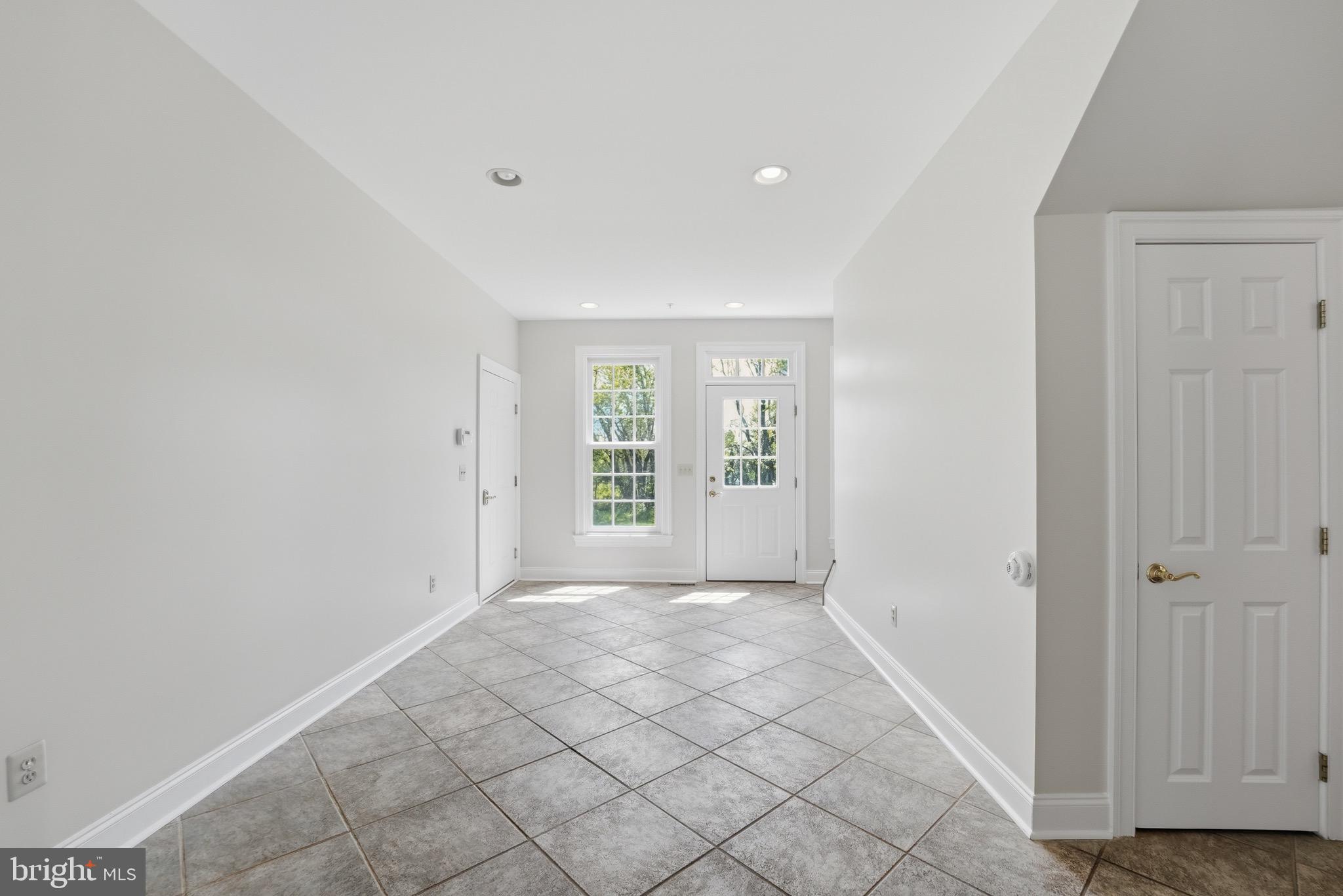 WOODMORE - Residential