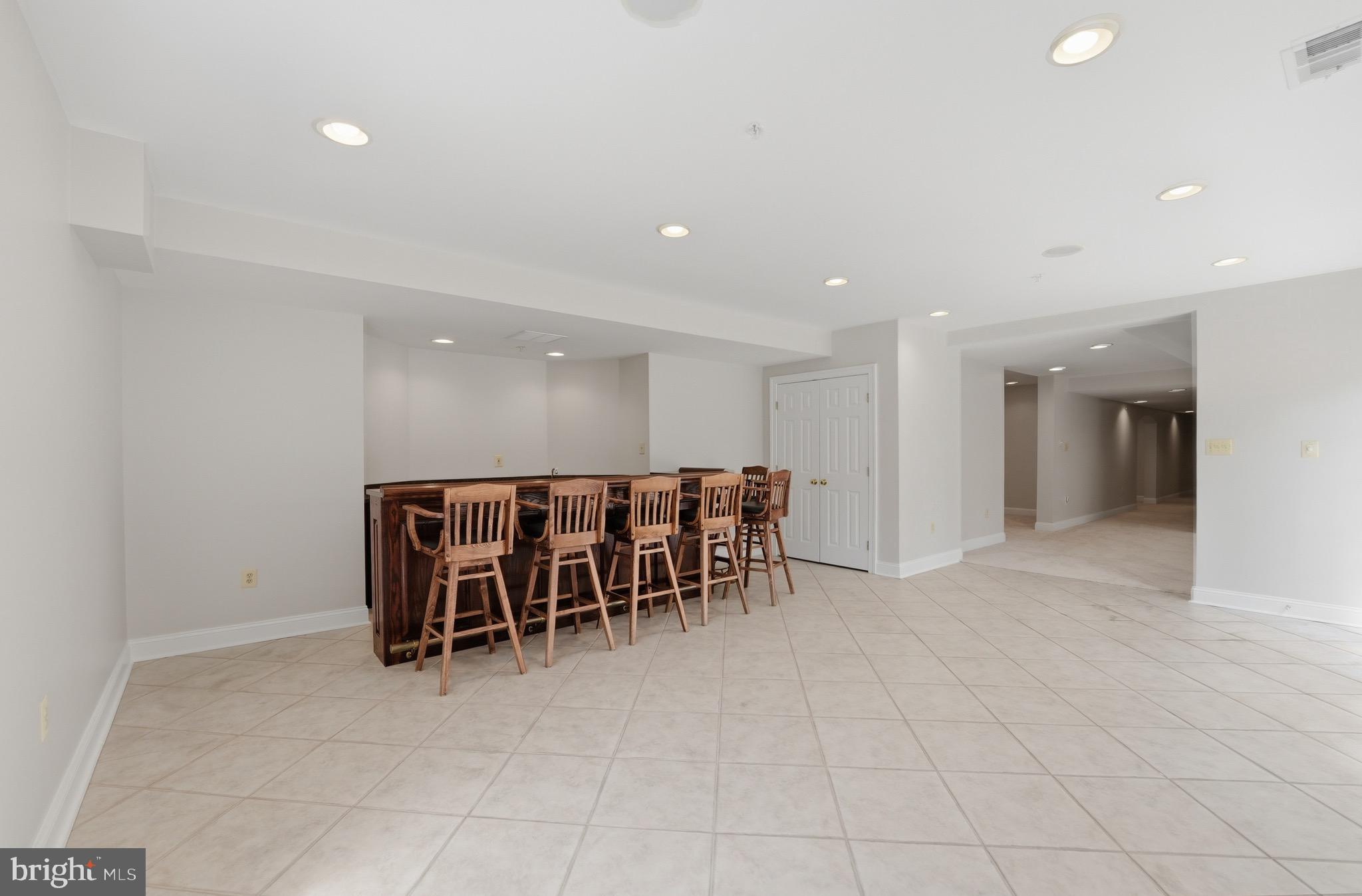 WOODMORE - Residential