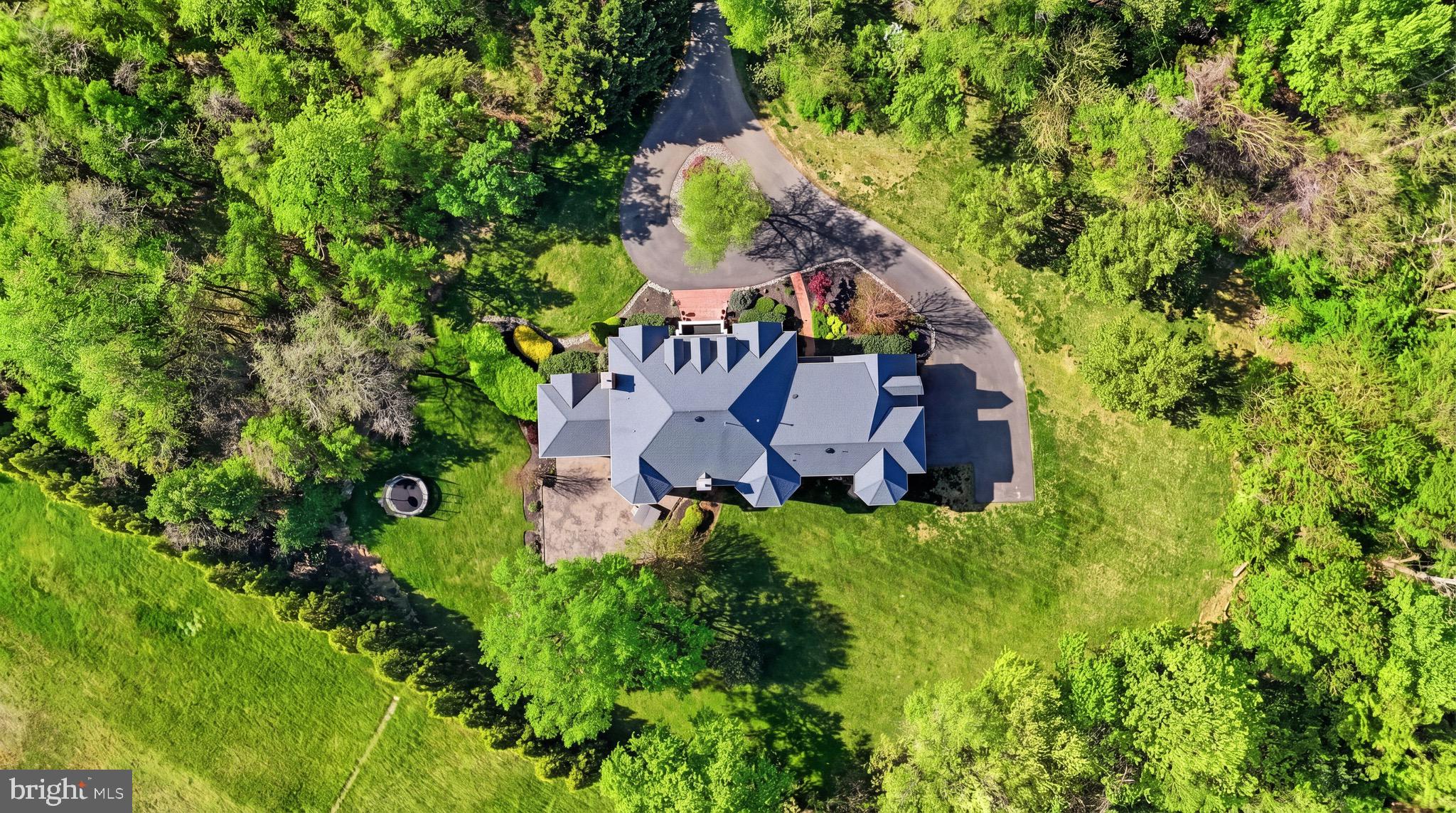 WOODMORE - Residential