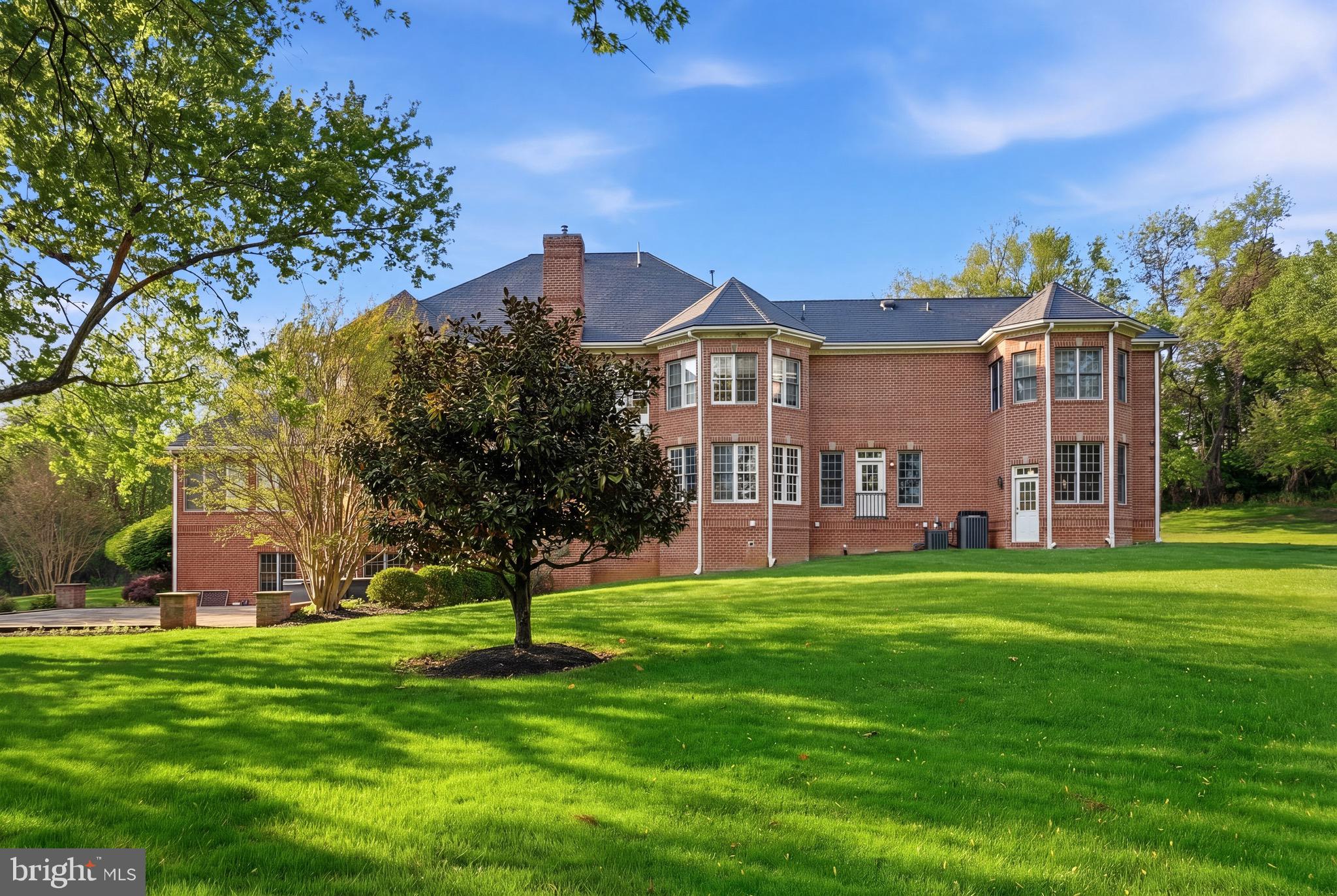 WOODMORE - Residential