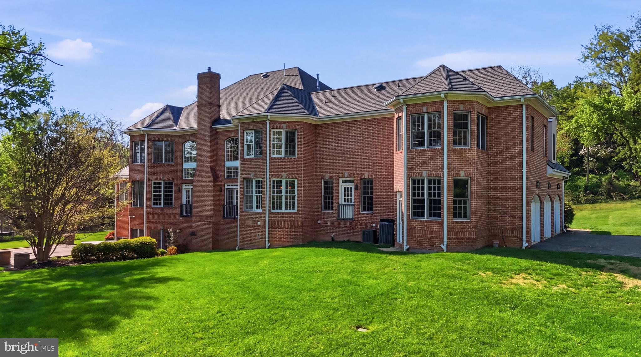 WOODMORE - Residential