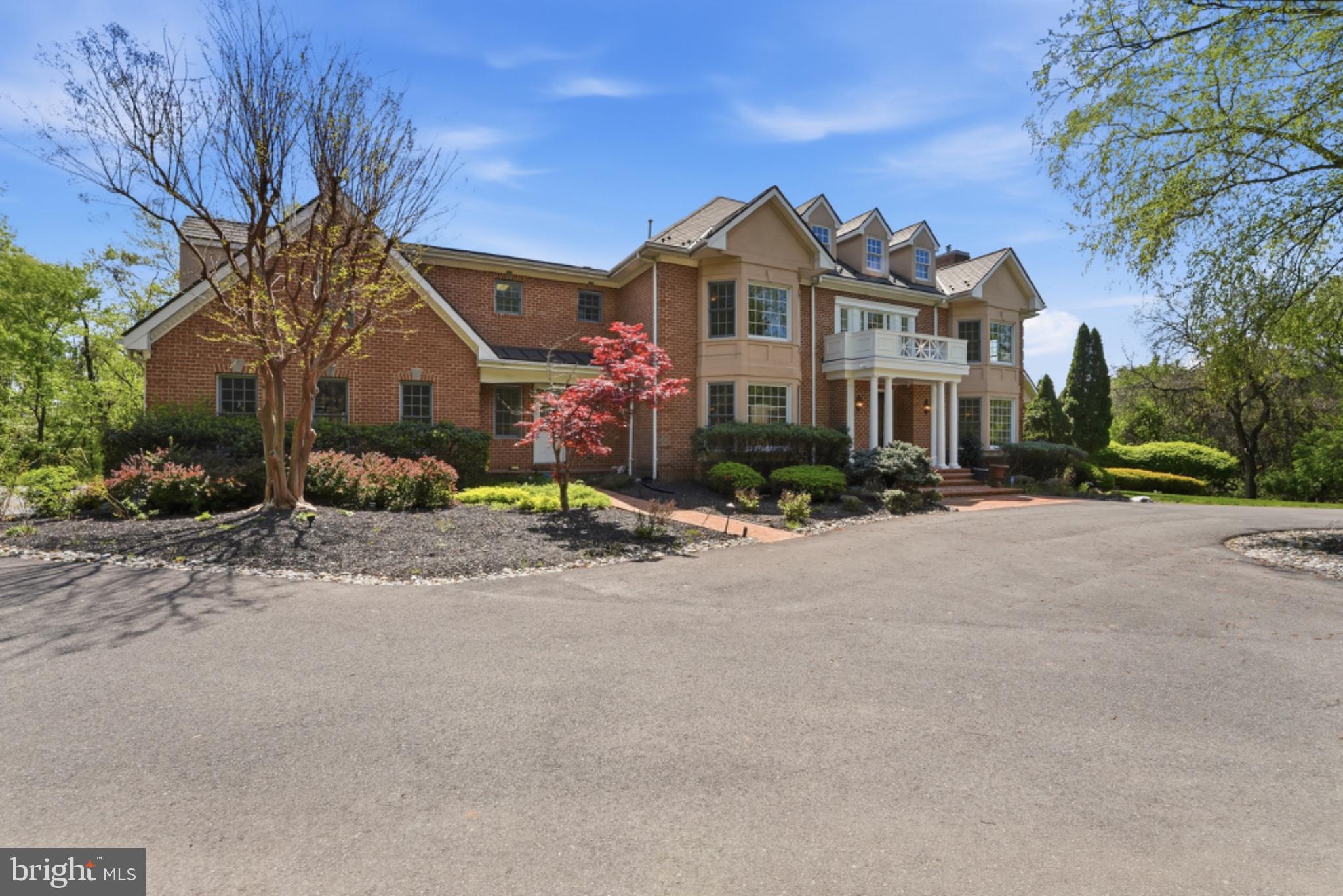 WOODMORE - Residential