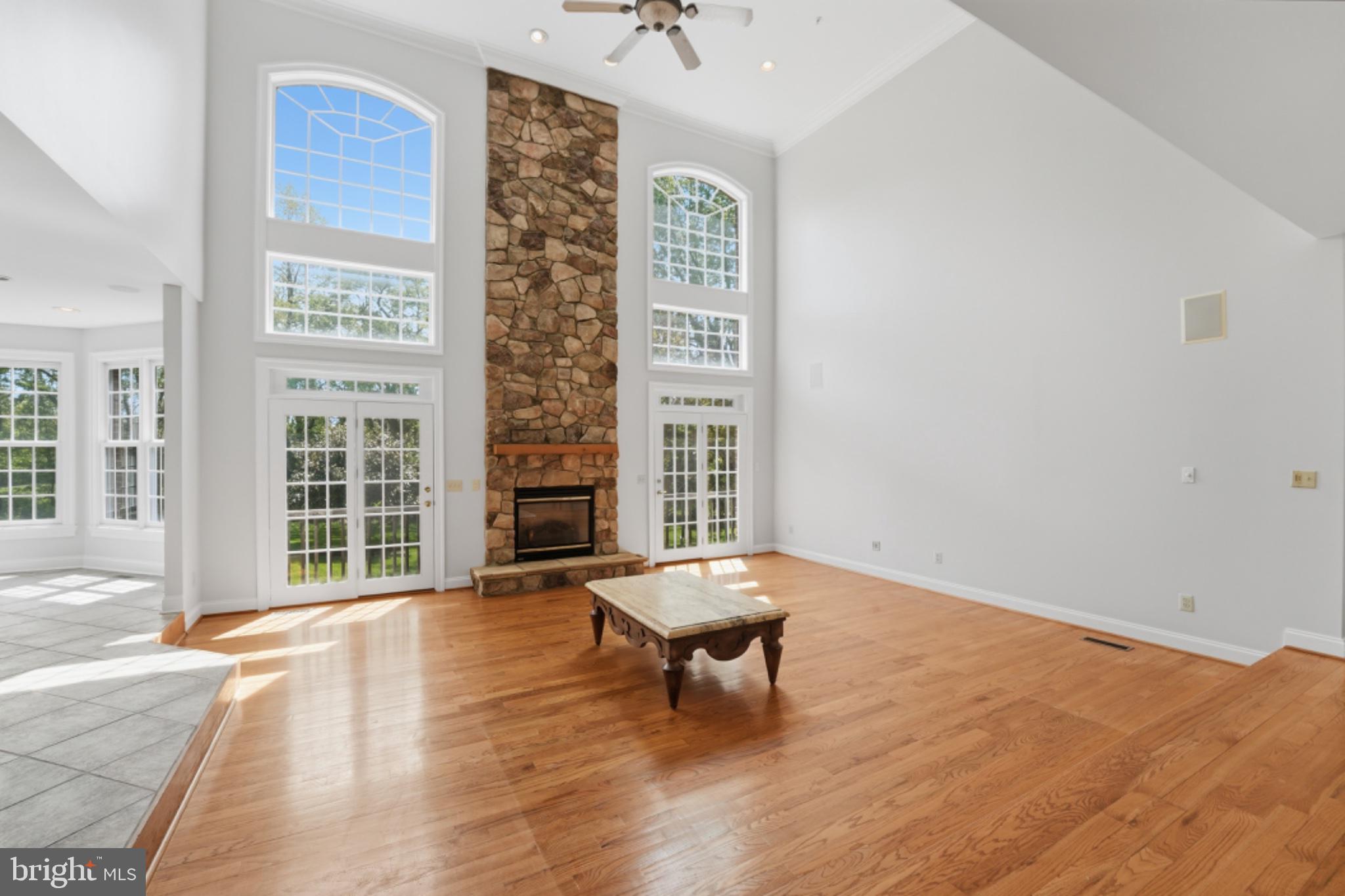 WOODMORE - Residential