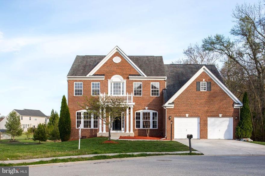 Recently renovated single family house, 4 bedrooms, 4.5 baths, dual stair case, finished basement with 2 rooms, den and rec room, new granite counter tops, new porcelain tile floors in kitchen and bathrooms, new stainless steel appliances, hardwood floors in foyer, study and family room, new carpet, new paint, huge deck, storage shed, cul-de-sac, 2 car garage with door opener.