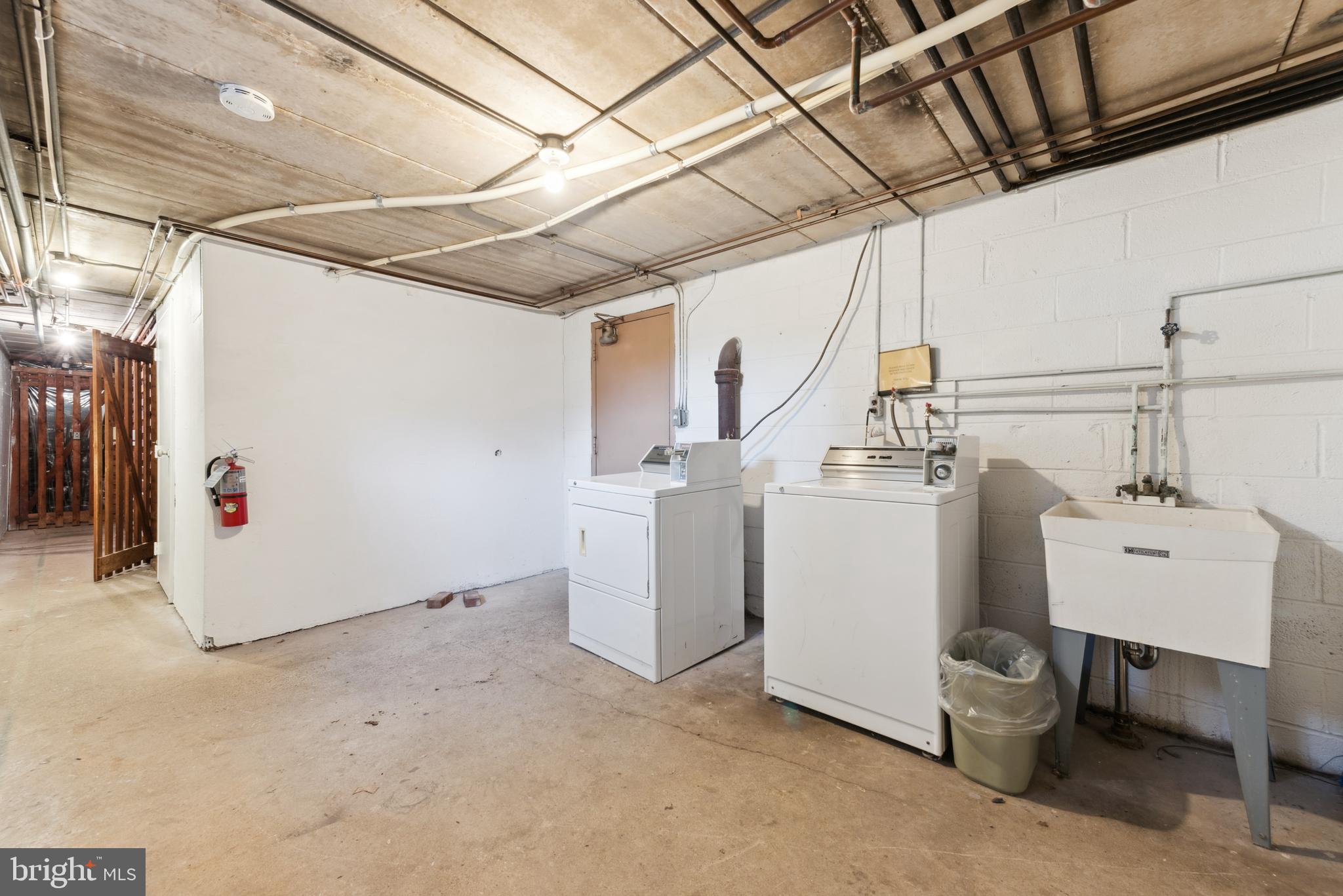 WYNMONT - Residential Lease