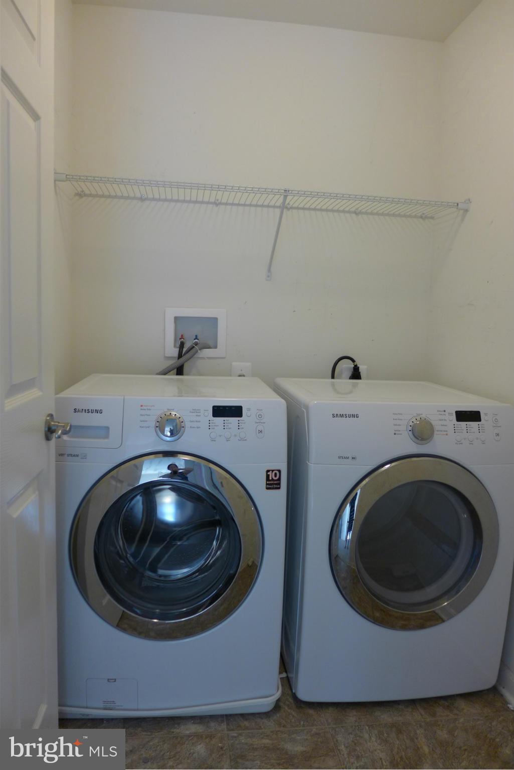 FIVE BUOYS AT ROCK CREEK - Residential Lease