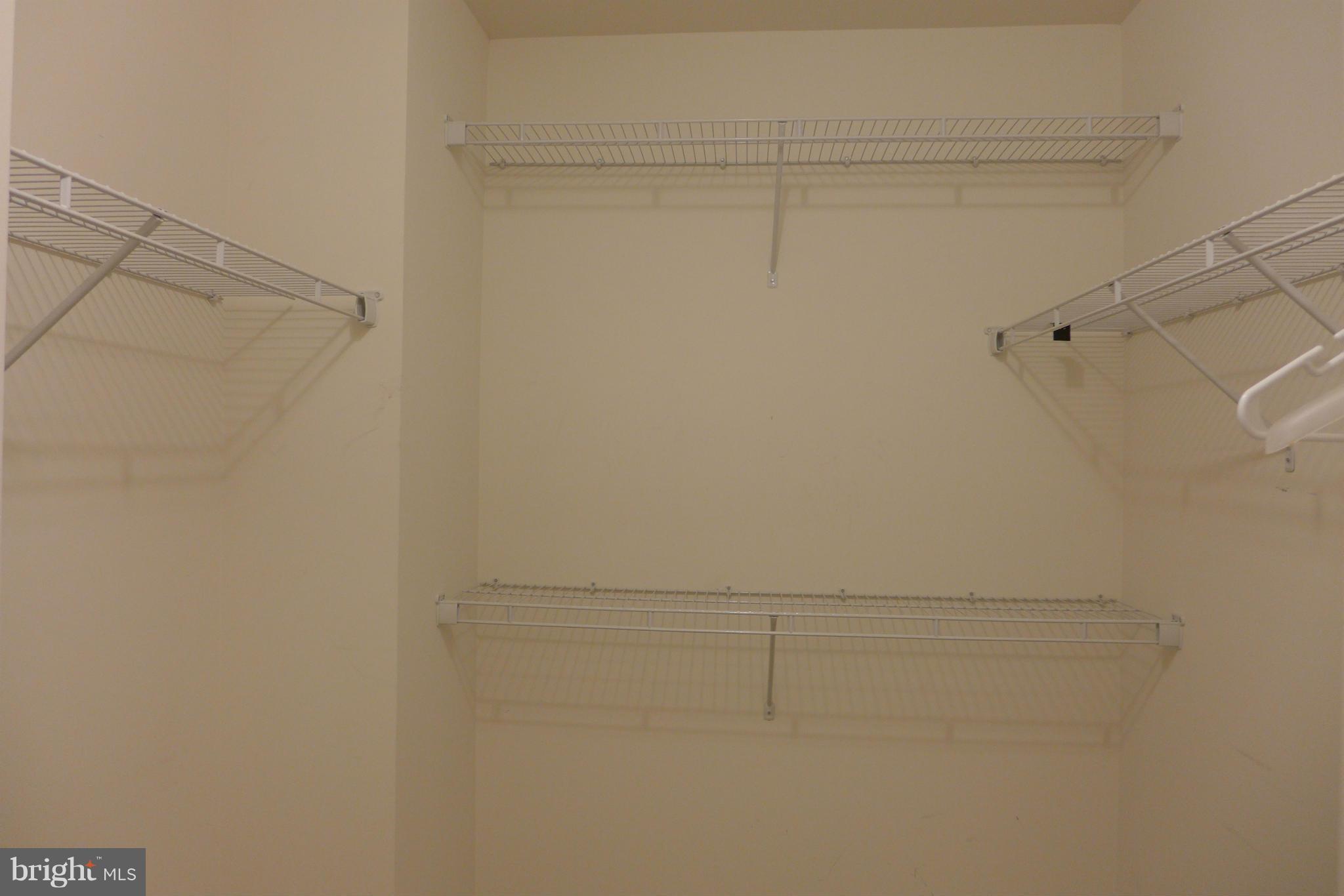 FIVE BUOYS AT ROCK CREEK - Residential Lease