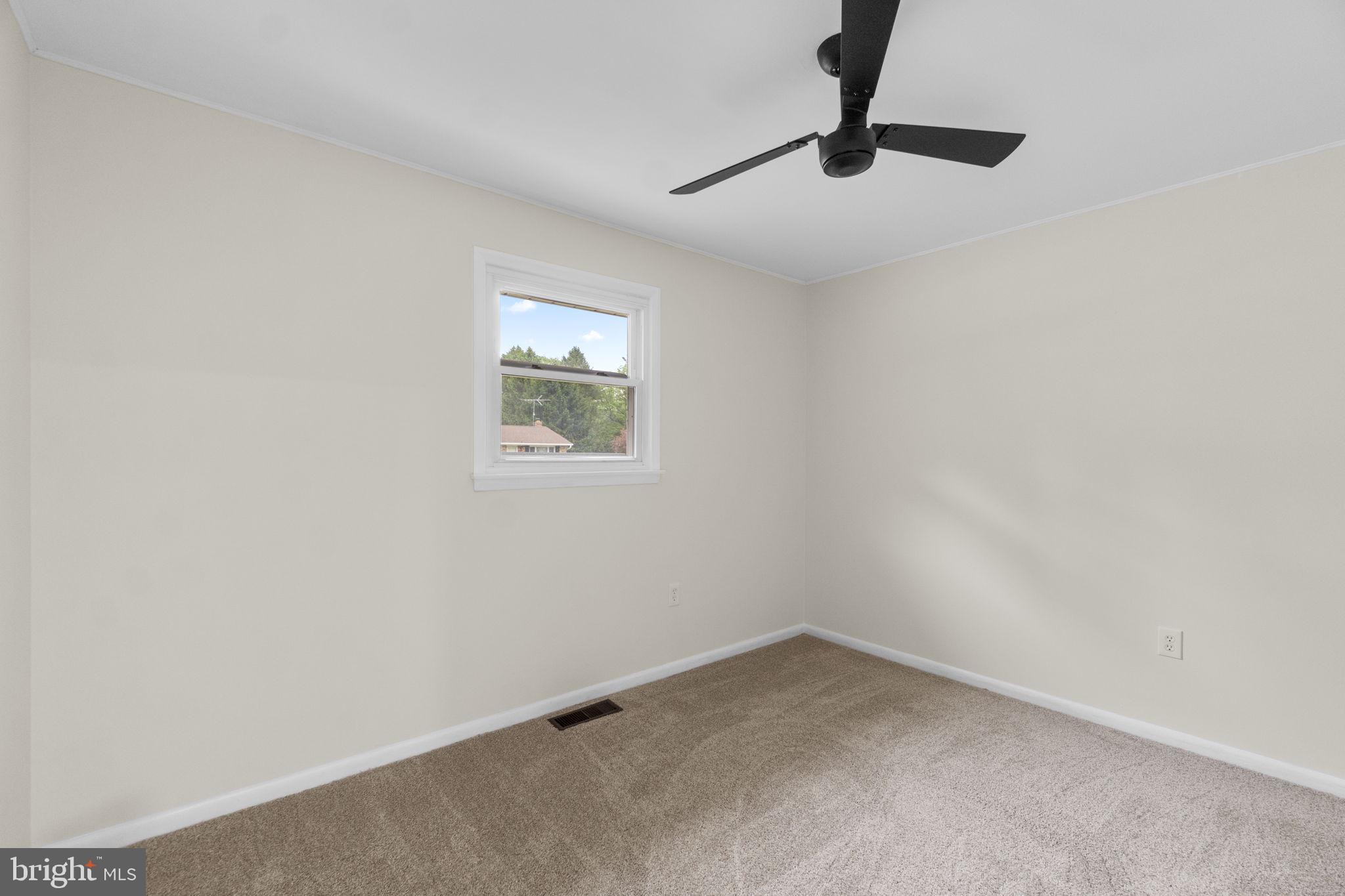 STRAWBRIDGE ESTATES - Residential