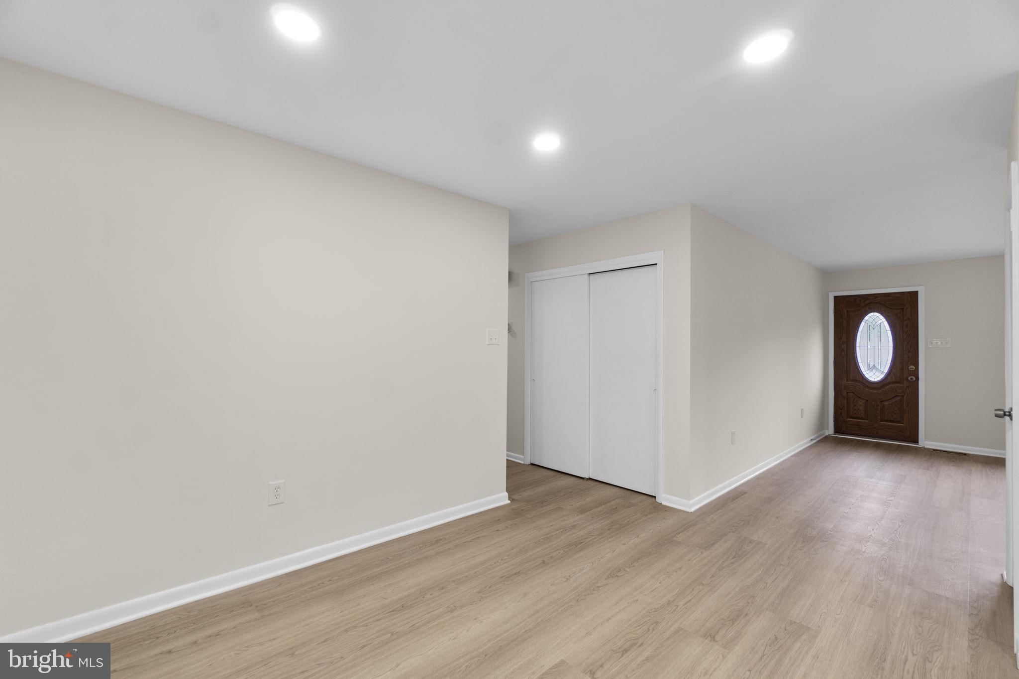 STRAWBRIDGE ESTATES - Residential