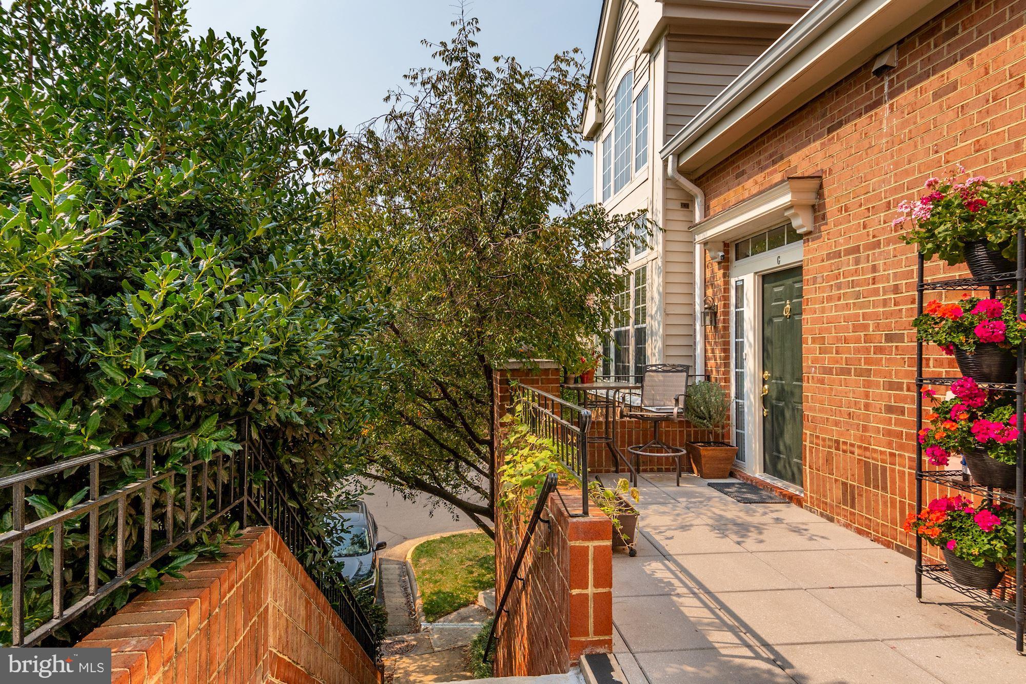 GATES OF WESTFALLS - Residential