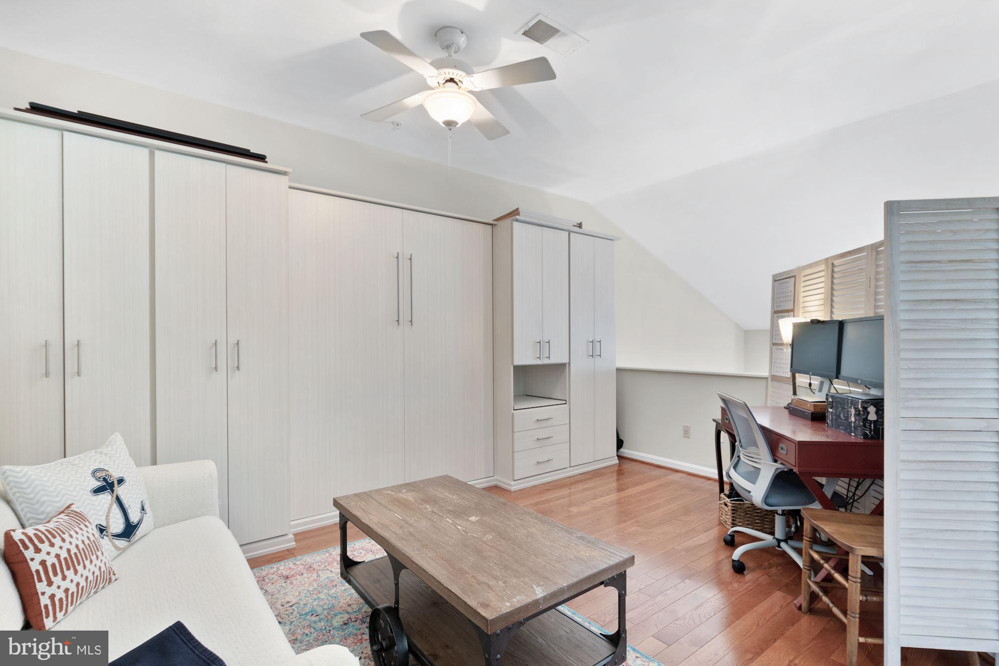 GATES OF WESTFALLS - Residential