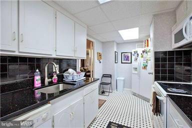 TEMPLETON OF ALEXANDRIA - Residential