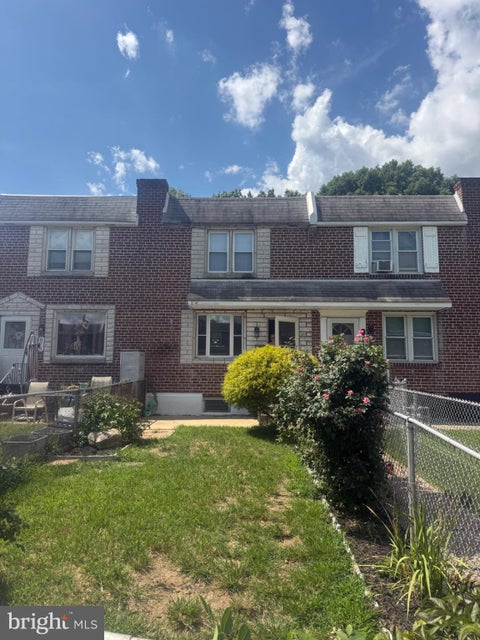 Townhouse For Sale - 874 Taylor Drive<br/> Delaware County, FOLCROFT, PA 19032